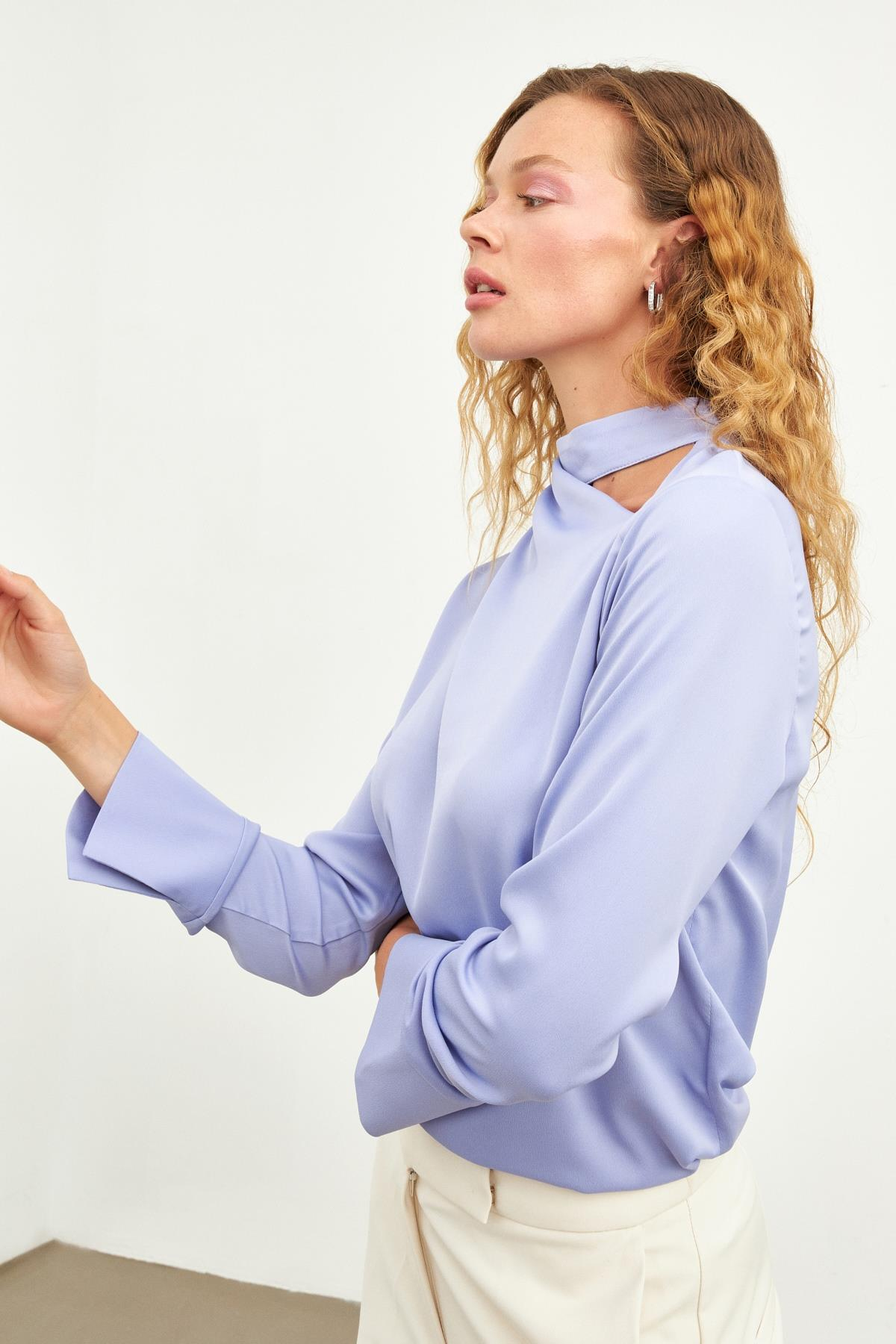 Lila Omuz Detaylı Bluz Kadın Bluz modelleri