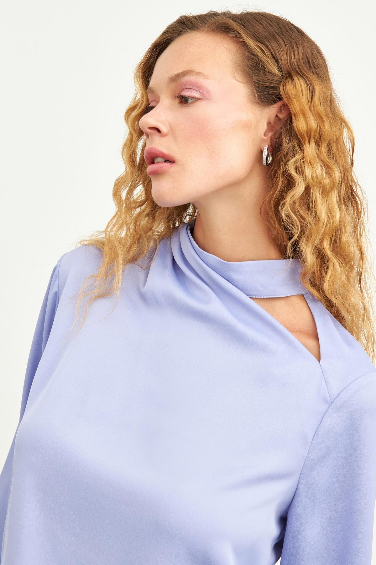 Lila Omuz Detaylı Bluz Kadın Bluz modelleri