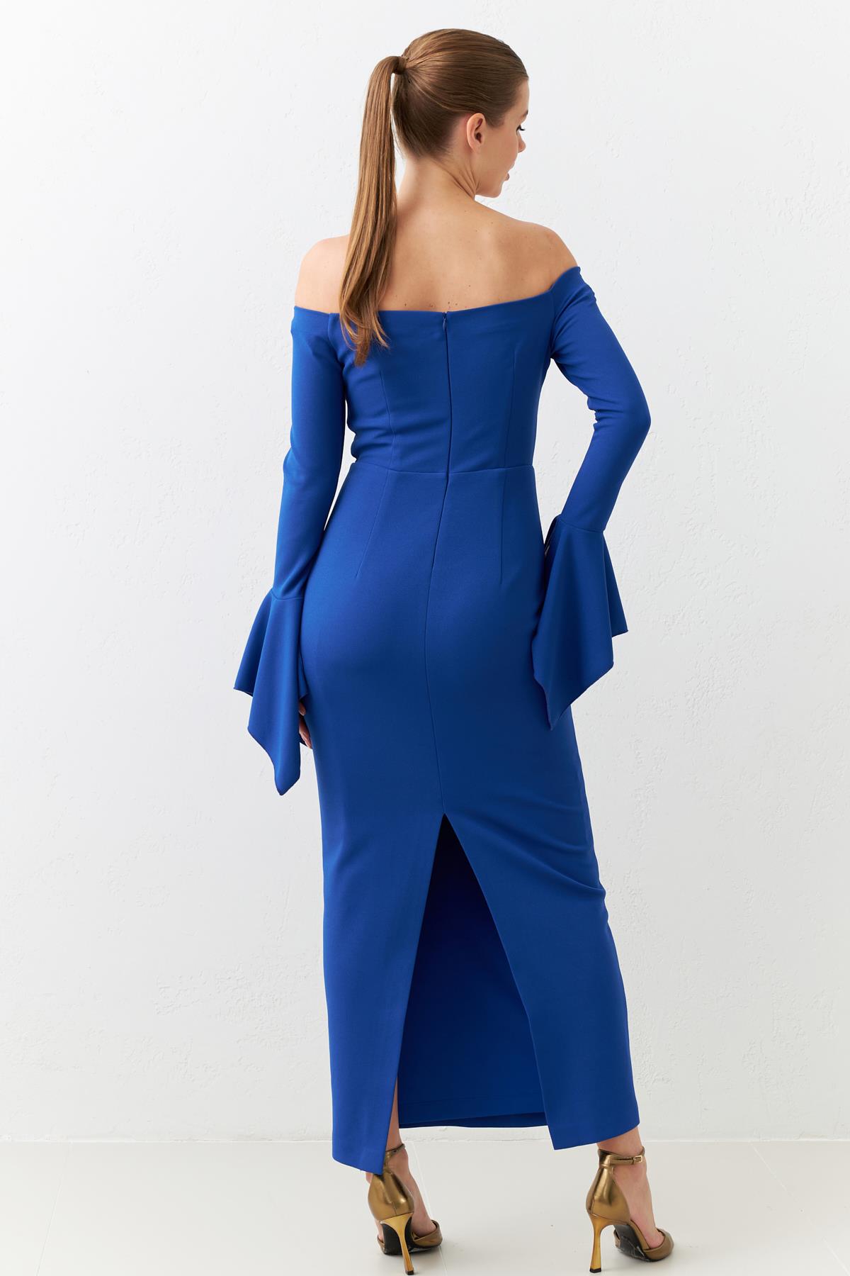 Mavi Tam Kalıp Omuz Ve Kol Detaylı Midi Boy Elbise Kadın Günlük Elbise modelleri