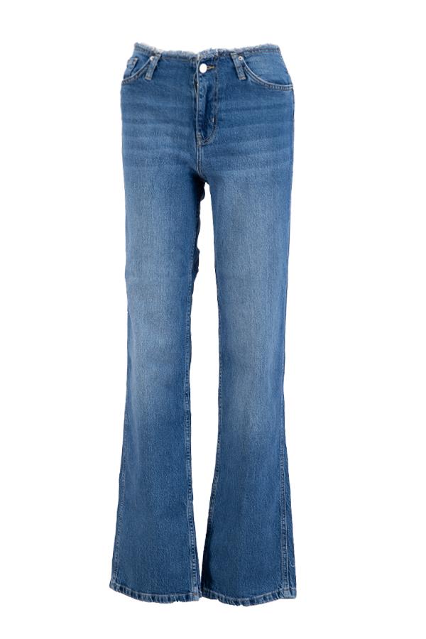 Mavi Taşlama Detaylı Jean  Kadın Jean modelleri