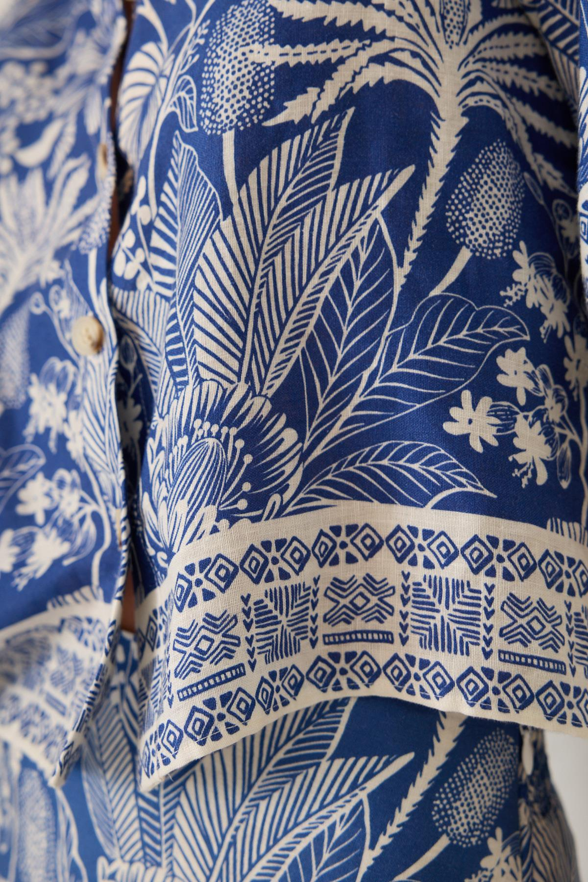 Mavi Yırtmaç Detaylı Desenli Keten Etek Kadın Etek modelleri