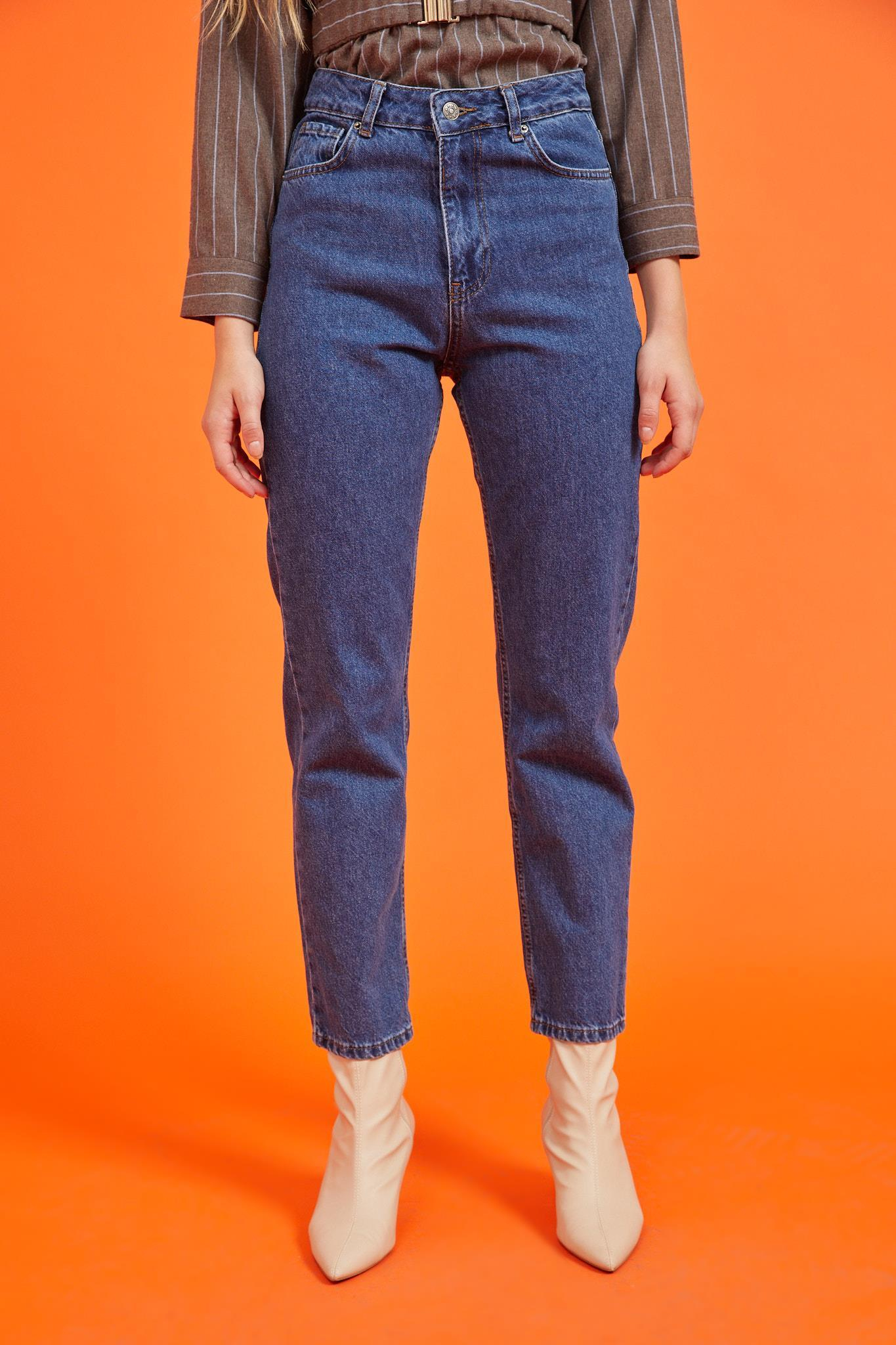 Mavi Yüksek Bel Boru Paça Jean Kadın Jean modelleri