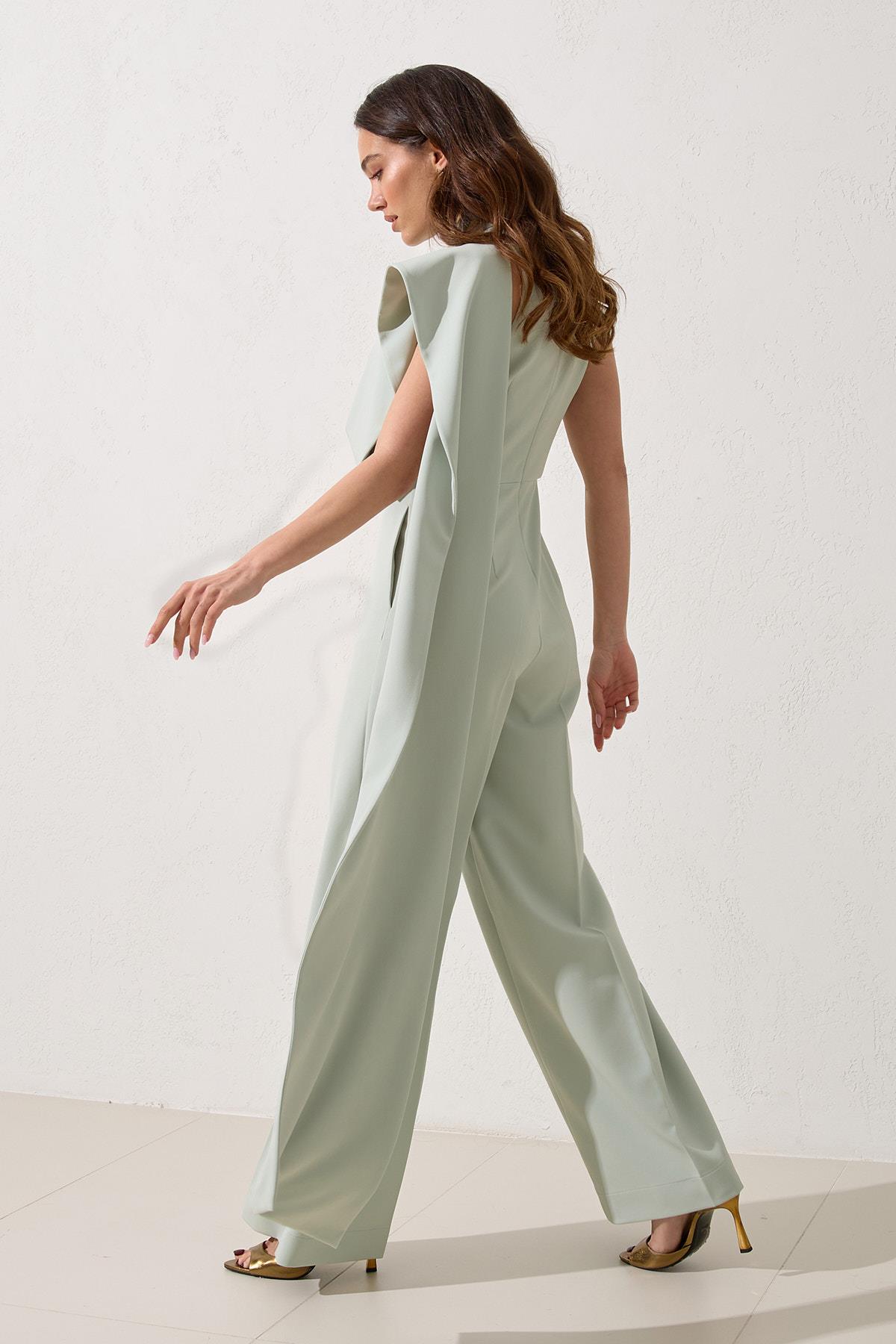 Mint Balıkçı Yaka Kolsuz Omuz Detaylı Belden Oturtmalı Tulum Kadın Kategorisiz modelleri