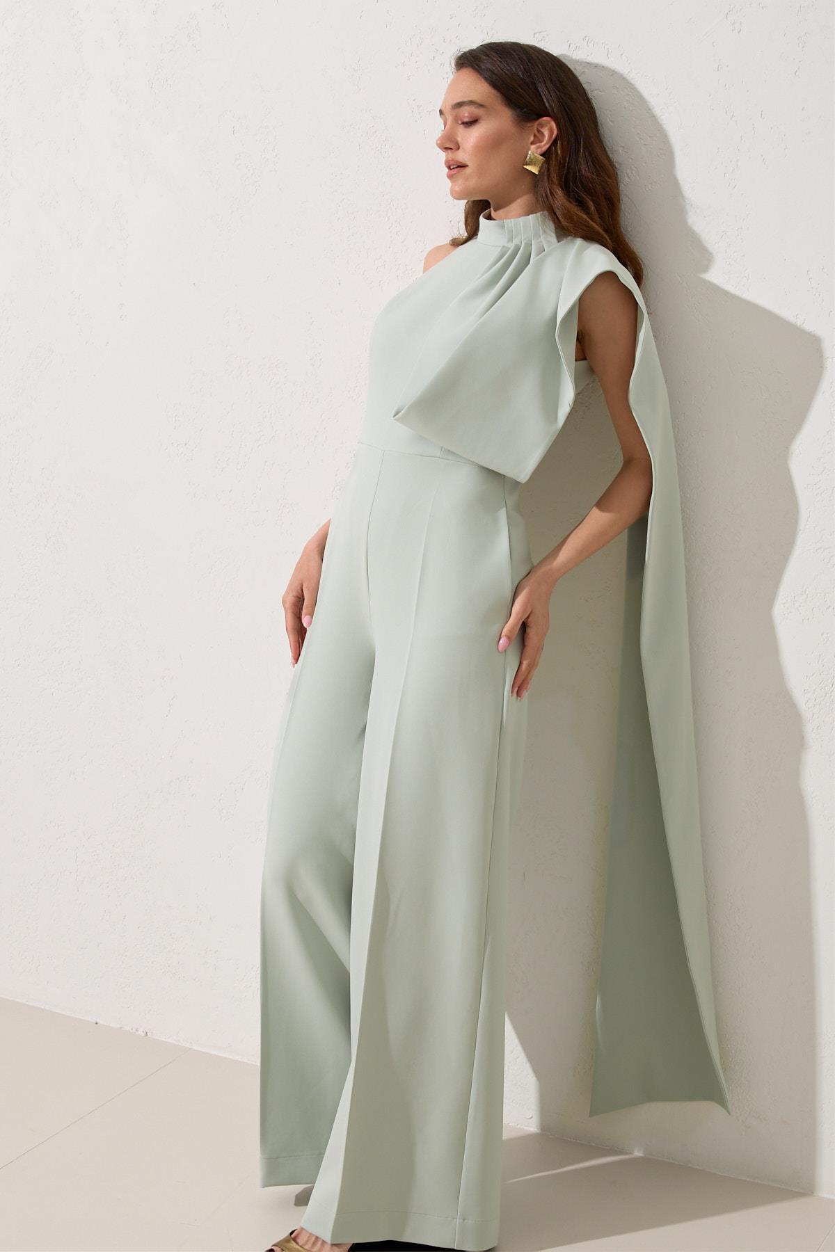 Mint Balıkçı Yaka Kolsuz Omuz Detaylı Belden Oturtmalı Tulum Kadın Kategorisiz modelleri