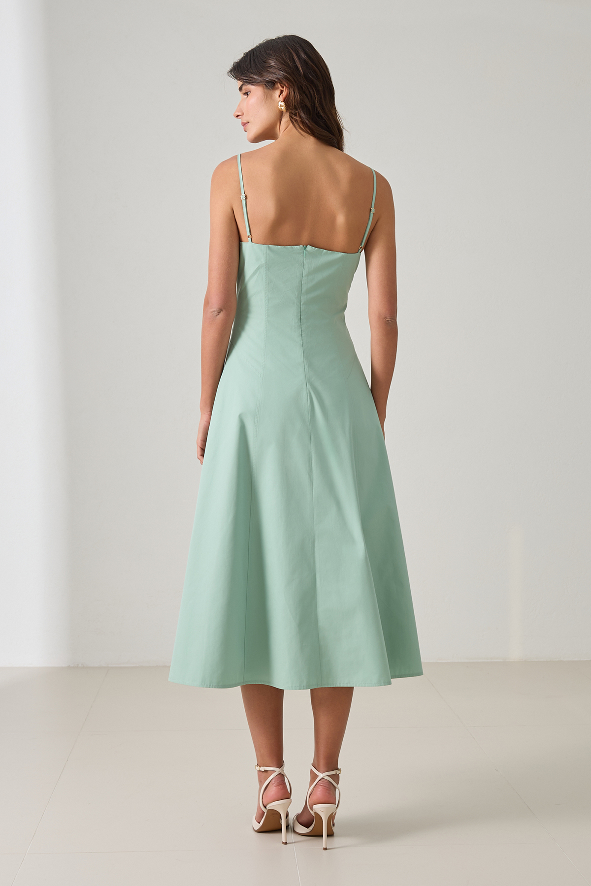 Mint Dar Kalıp %100 Pamuklu Askılı Belden Oturtmalı Midi Boy Dar Kalıp Elbise Kadın Günlük Elbise modelleri