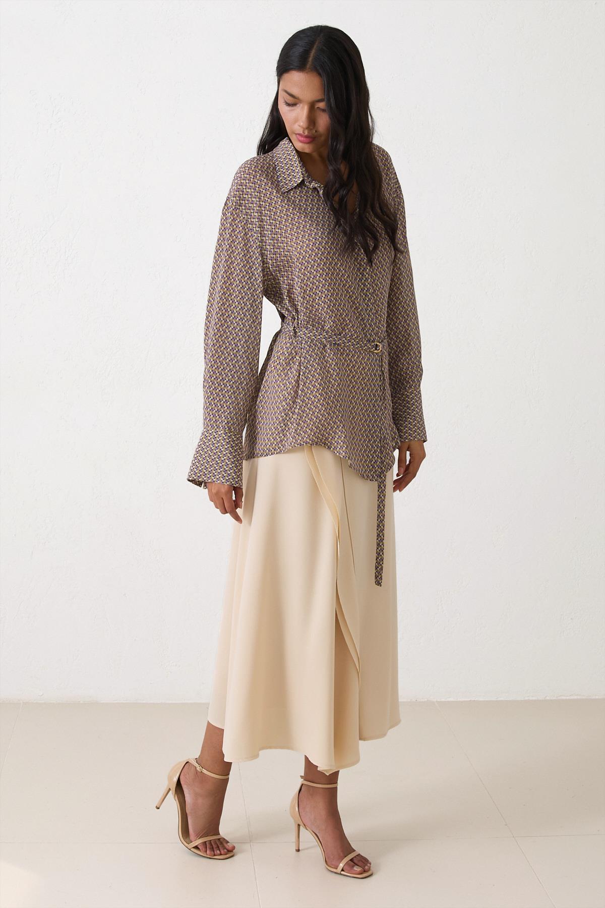 Mor Bağlama Detaylı Uzun Kollu Desenli Gömlek Kadın Gömlek modelleri