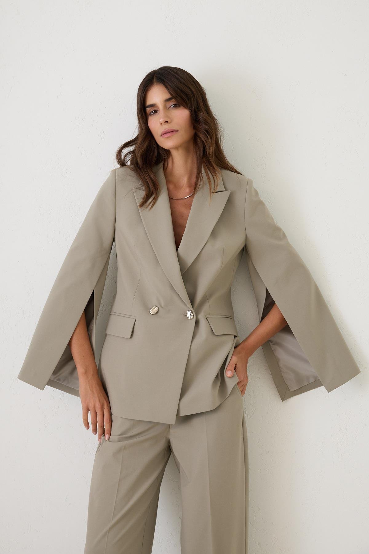 Olive Asimetrik Yaka Tek Düğme Detaylı Ceket Kadın Ceket modelleri