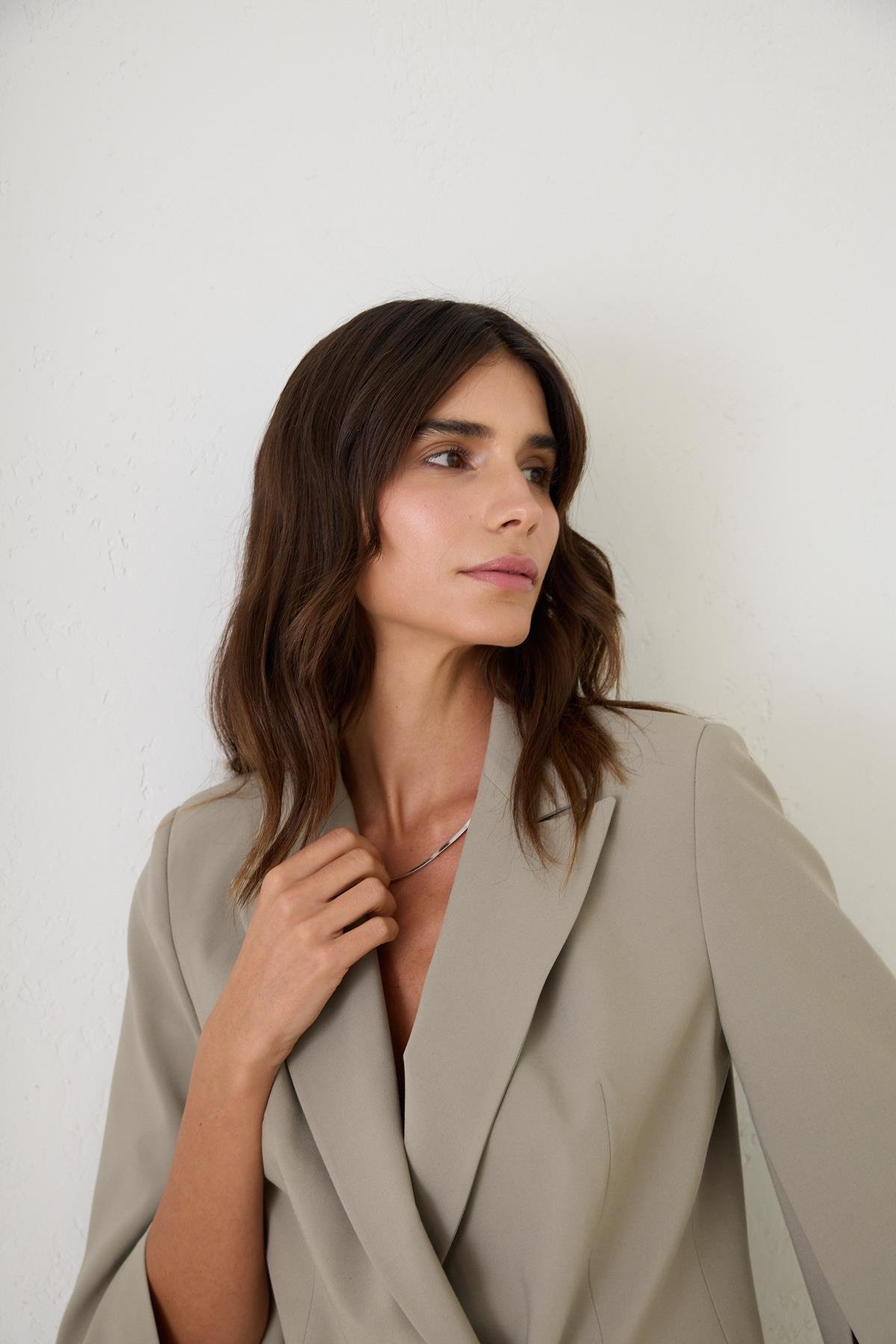 Olive Asimetrik Yaka Tek Düğme Detaylı Ceket Kadın Ceket modelleri