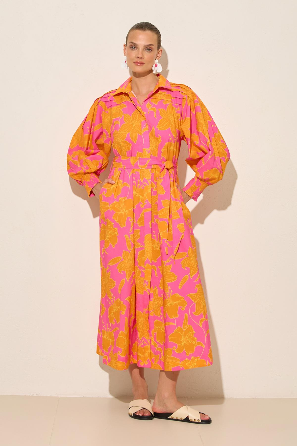 Pembe-Oranj Düğme Ve Yaka Detaylı Belden Kemerli Desenli Elbise Kadın Günlük Elbise modelleri