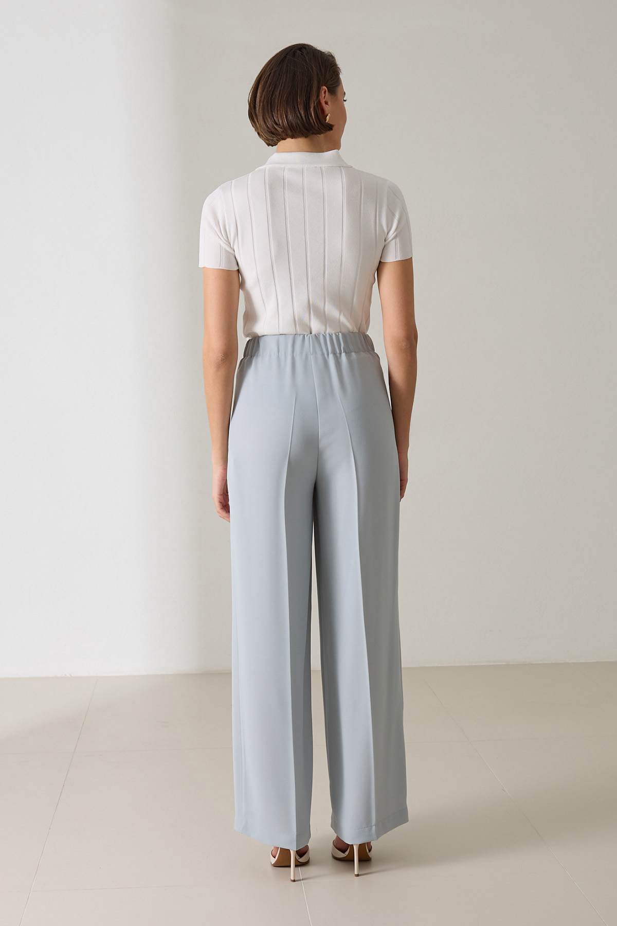 Puslu Yeşil Cep Detaylı Rahat Kesim Pantolon Kadın Kategorisiz modelleri