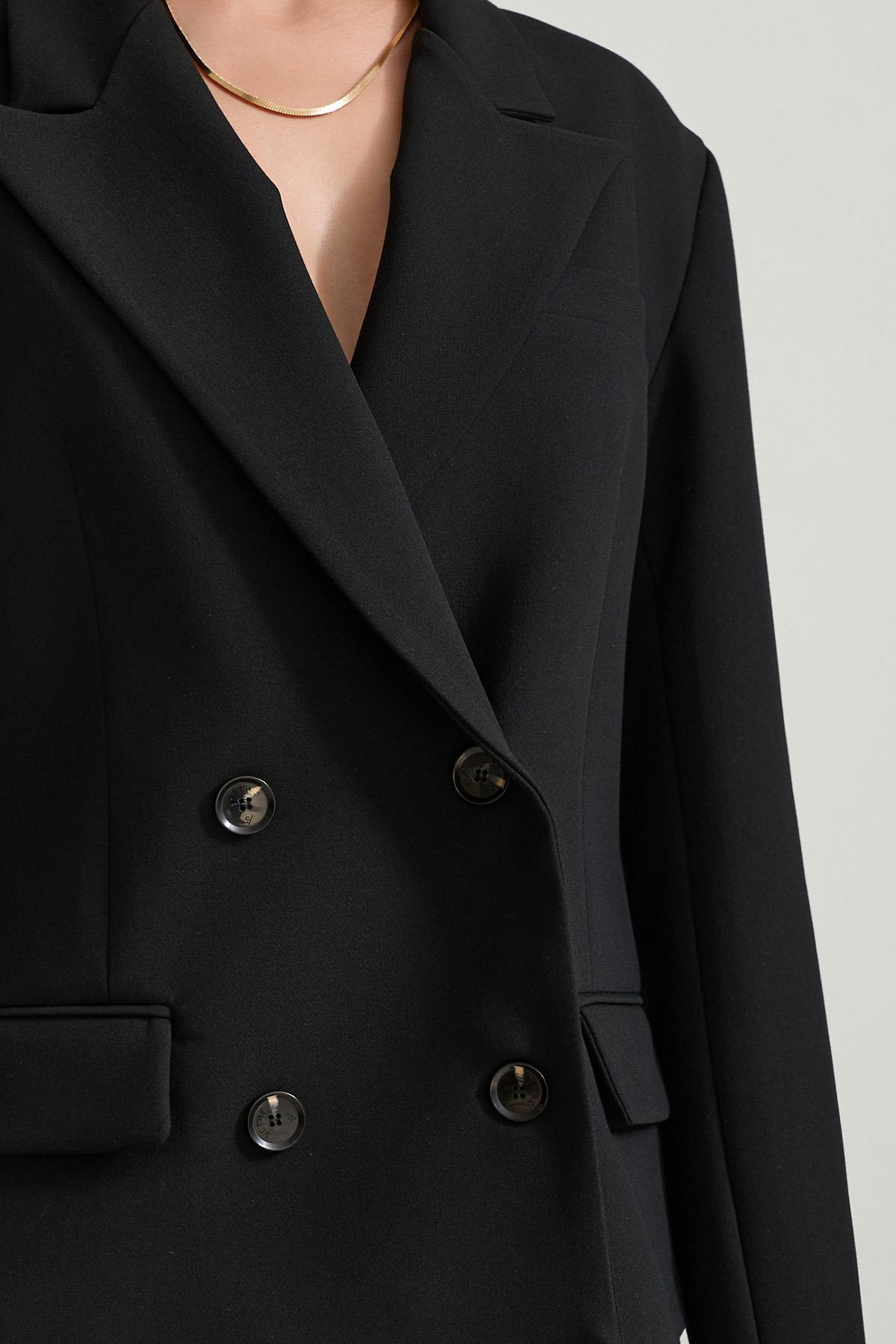 Siyah Asimetrik Kapama Cep Detaylı Ceket Kadın Ceket modelleri