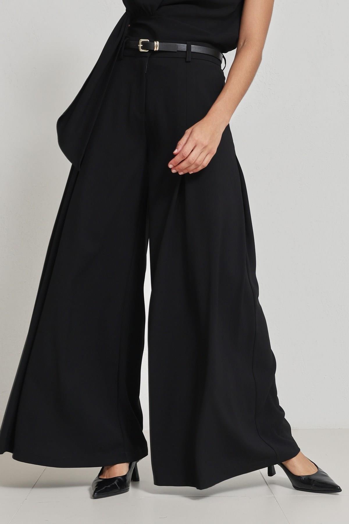 Siyah Bel Detaylı Kısa Kollu Bluz Kadın Bluz modelleri