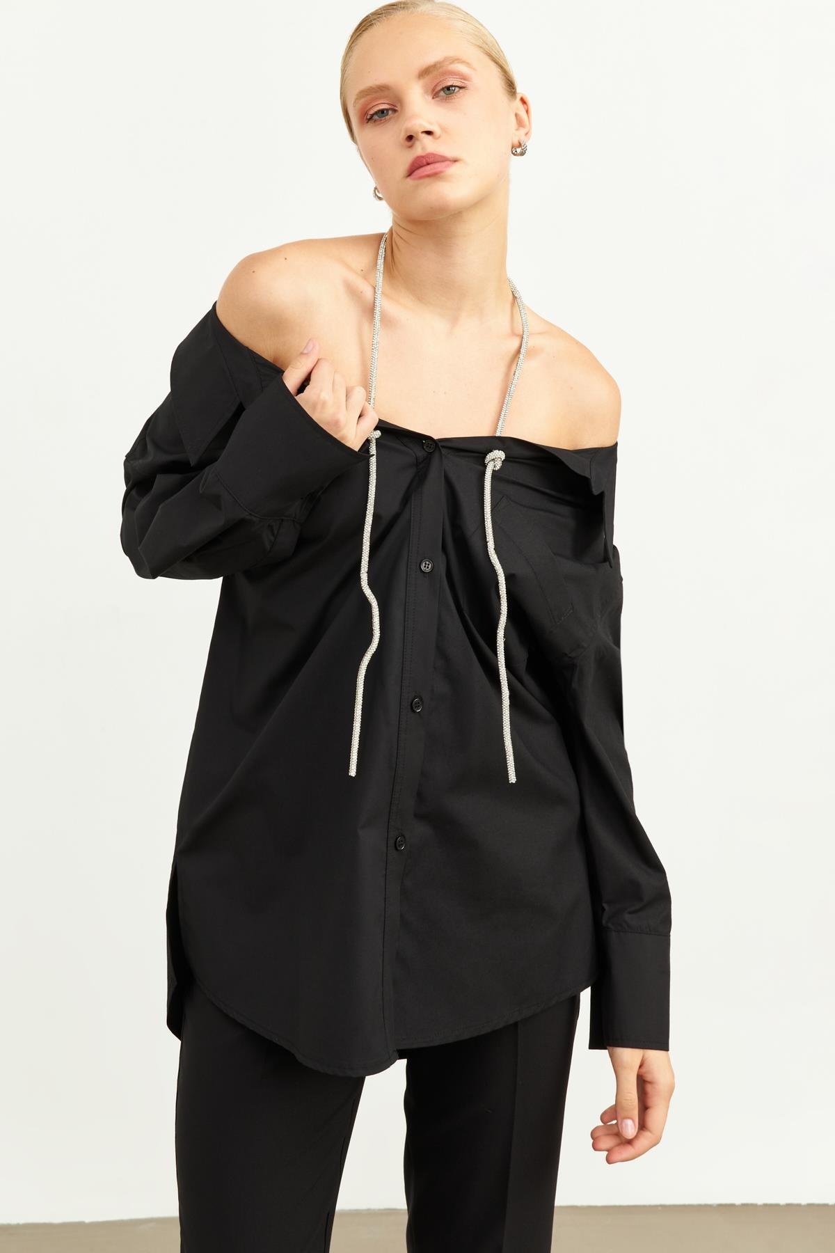 Siyah Boyun Aksesuar Detaylı Tunik Kadın Tunik modelleri