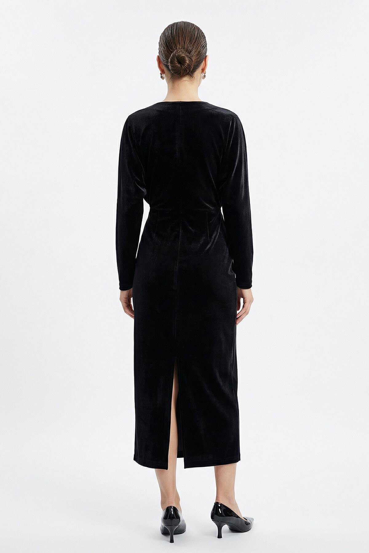 Siyah Kol Ve Yaka Detaylı Belden Drapeli Midi Boy Elbise Kadın Elbise modelleri