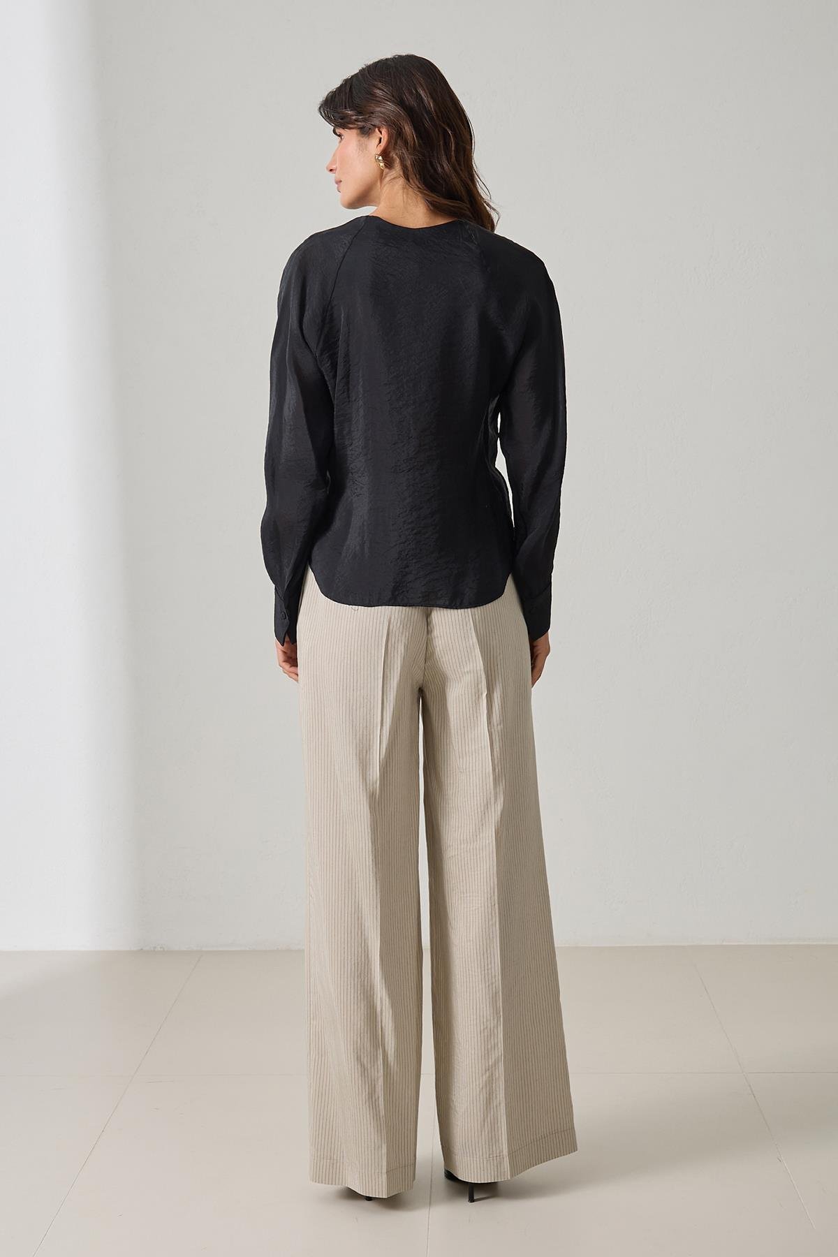 Siyah 1YB3WSBL1242 BLUZ Kadın Blouse modelleri