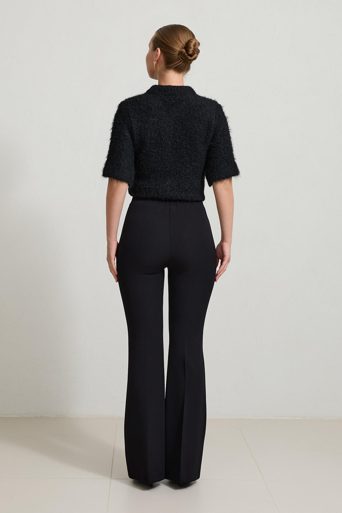 Siyah Rahat Kesim Tam Kalıp Pantolon Kadın Pantolon modelleri