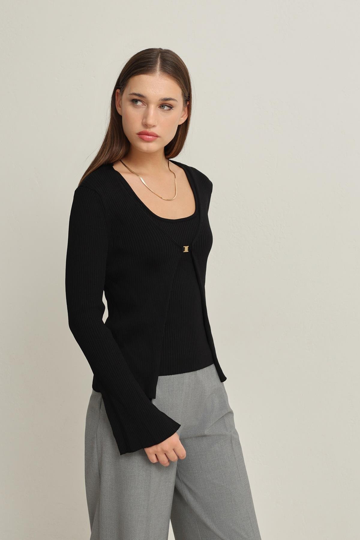 Siyah Tek Düğme Detaylı Hırka Ve Kalın Askılı Kolsuz Bluz Triko Takım Kadın İkili Takım modelleri