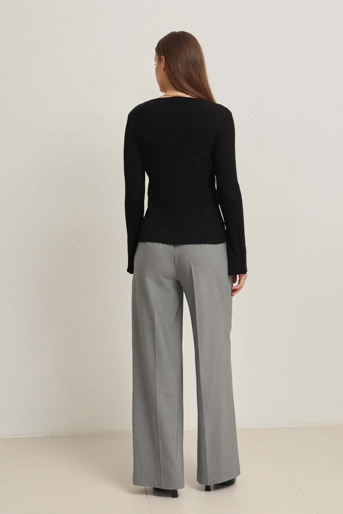 Siyah Tek Düğme Detaylı Hırka Ve Kalın Askılı Kolsuz Bluz Triko Takım Kadın İkili Takım modelleri