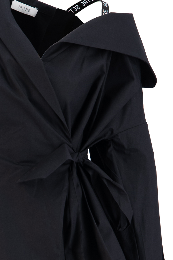 Siyah Tek Omuzu Açık Asimetrik Yapılı Belden Bağlama Detaylı Uzun Kollu Geniş Kesim Gömlek Kadın Gömlek modelleri