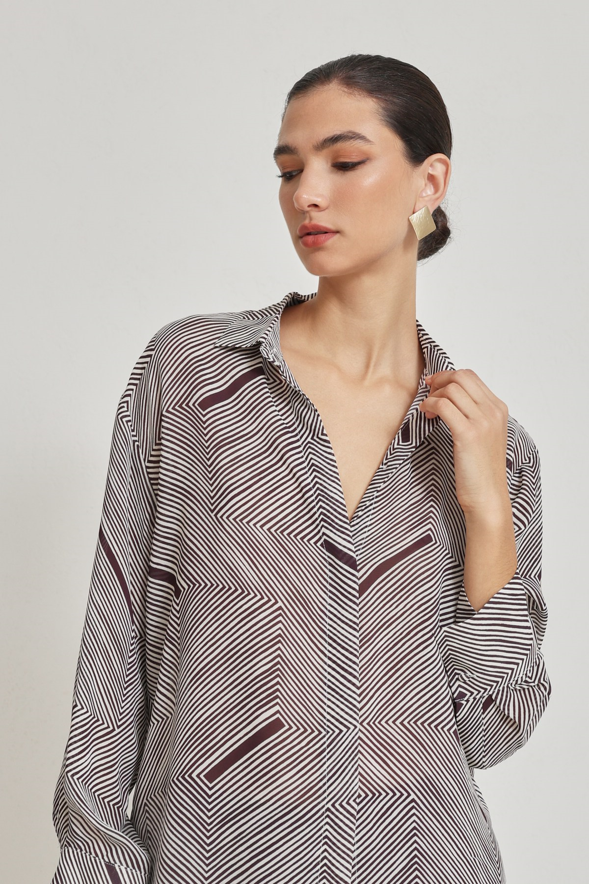 Vişne Desenli Uzun Kollu Gömlek Kadın Gömlek modelleri