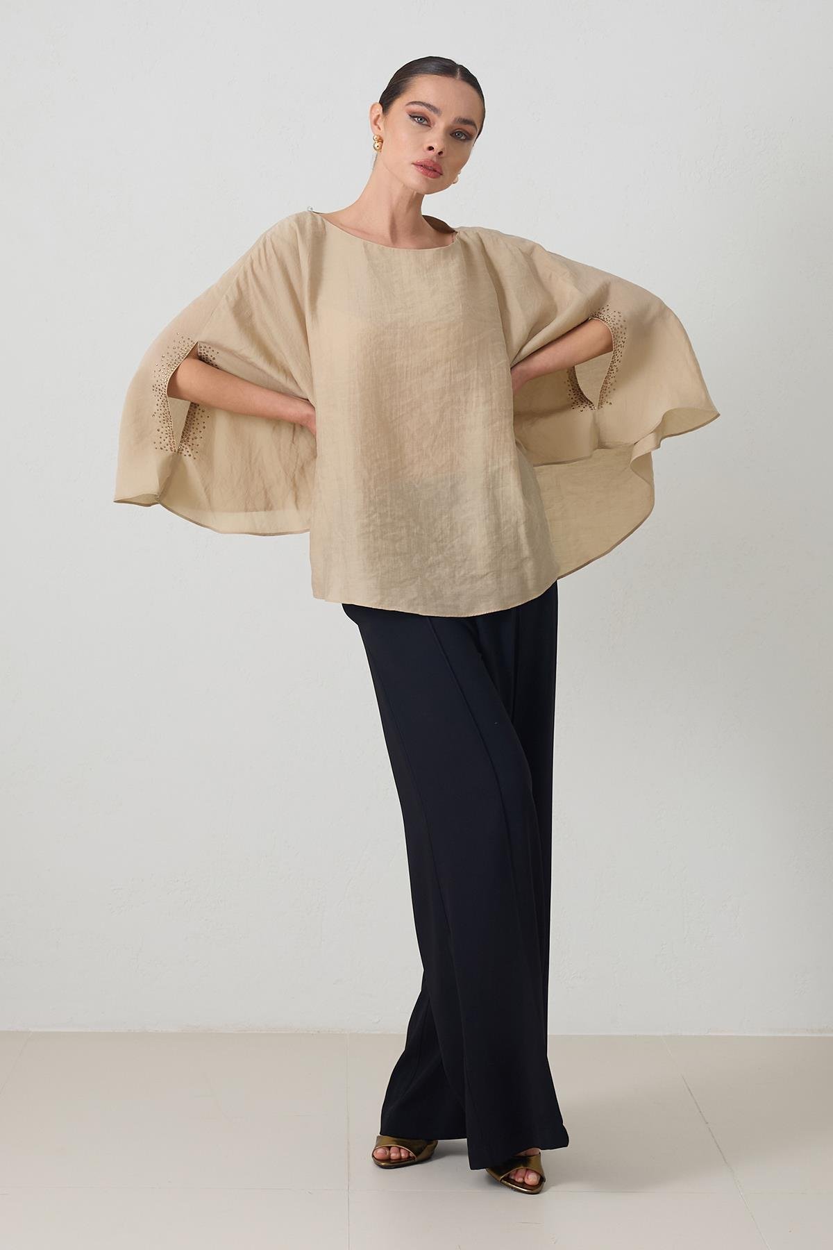 Vizon Kayık Yaka Uzun Kollu Rahat Kesim Bluz Kadın Kategorisiz modelleri