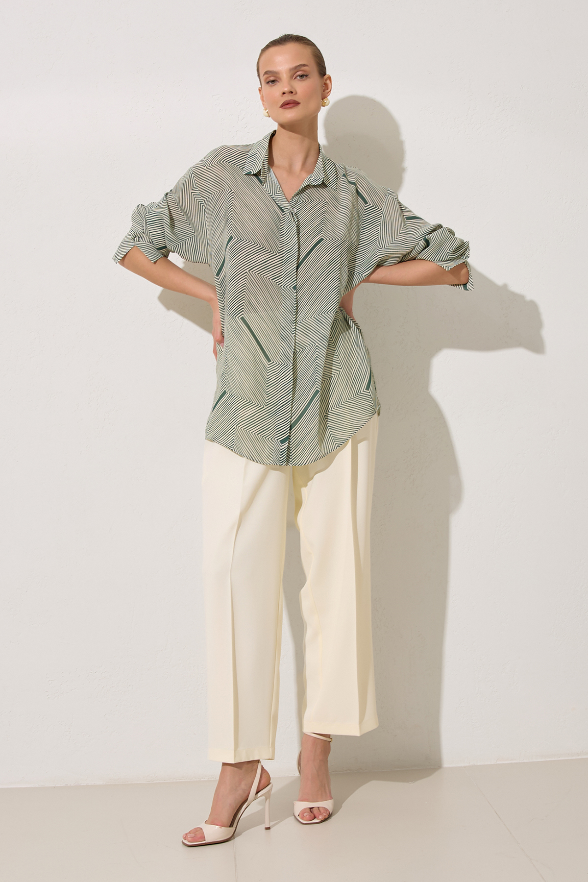 Yeşil Desenli Uzun Kollu Gömlek Kadın Gömlek modelleri