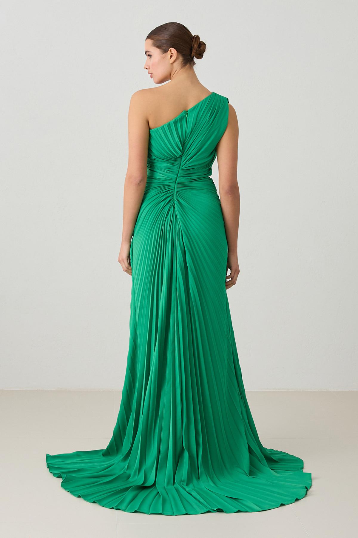 Yeşil Drapeli Tek Omuz Ve Bel Detaylı Uzun Boy Abiye Elbise Kadın Abiye Elbise modelleri