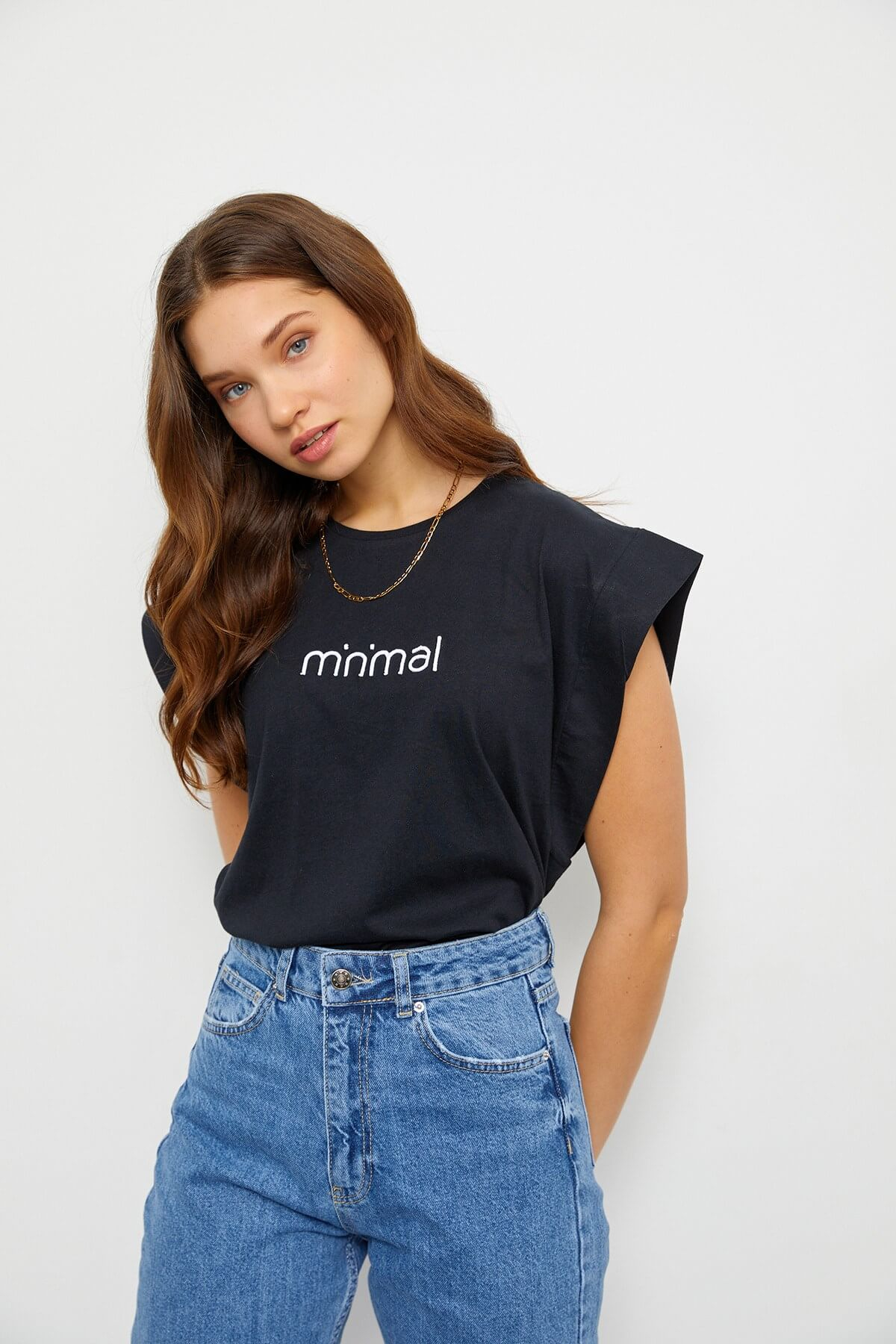 Siyah Minimal Kolsuz T-ShirtST060S71183004