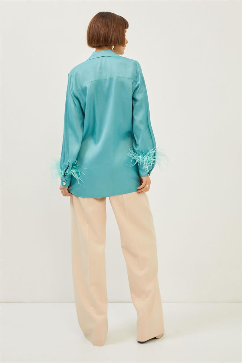 Turkuaz Manşetleri Tüy Detaylı Saten GömlekST060S55250001