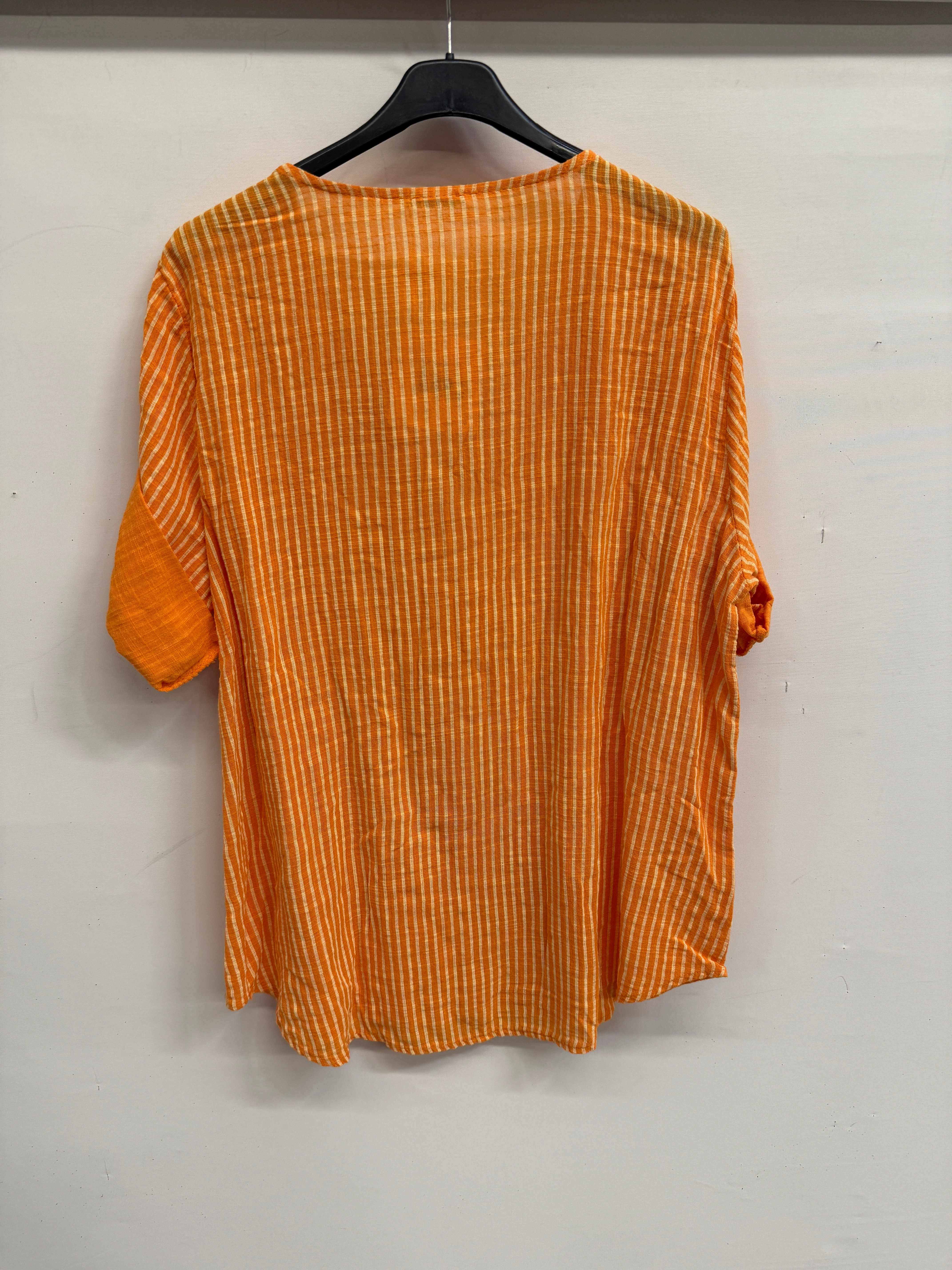 Turuncu Kadın İtalyan Çizgi Desenli Yarım Kol Açık Yaka Oversize Bluz 40 - 44 Beden