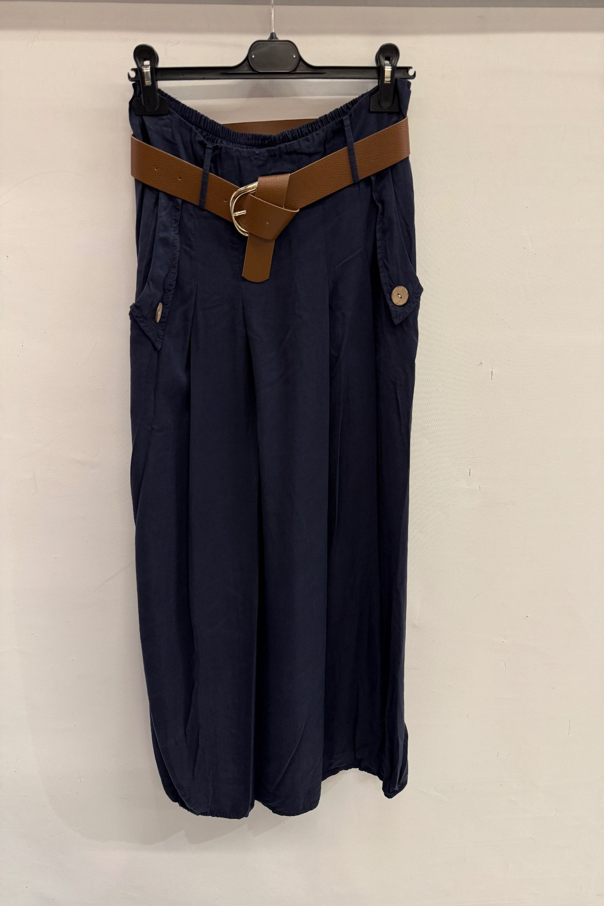 NAVY İtalyan Beli Lastikli Çift Yan Cepli Kemerli Pileli Tencel Etek 38 - 44 Beden