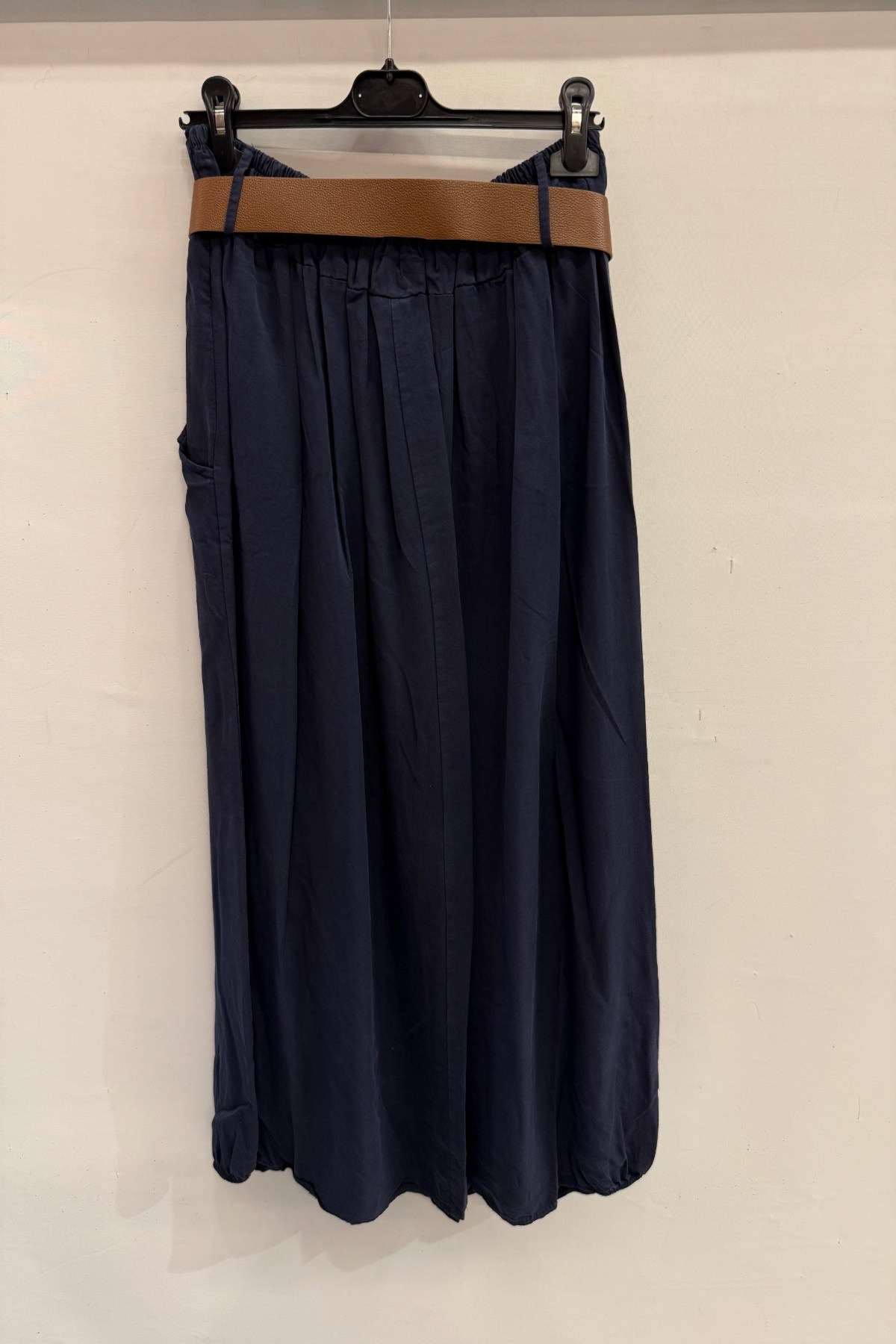 NAVY İtalyan Beli Lastikli Çift Yan Cepli Kemerli Pileli Tencel Etek 38 - 44 Beden
