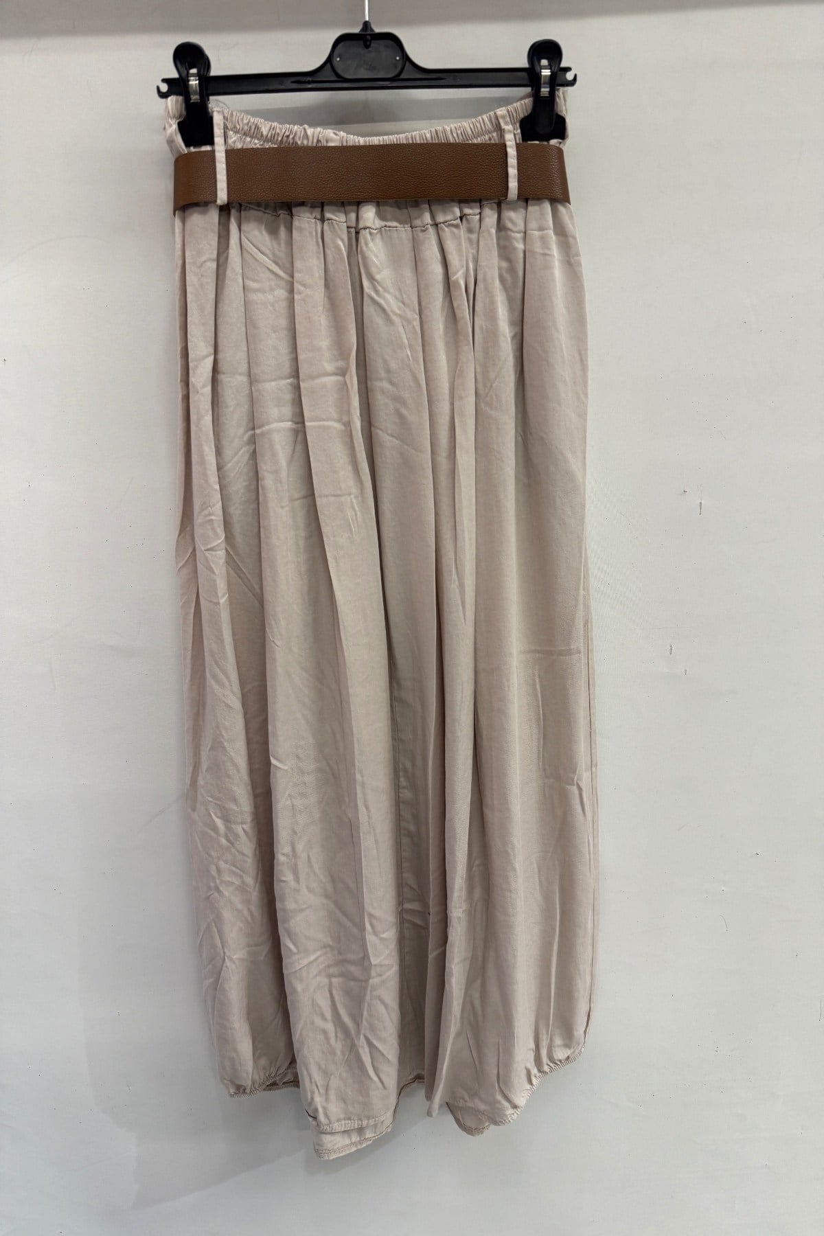 Beige İtalyan Beli Lastikli Çift Yan Cepli Kemerli Pileli Tencel Etek 38 - 44 Beden