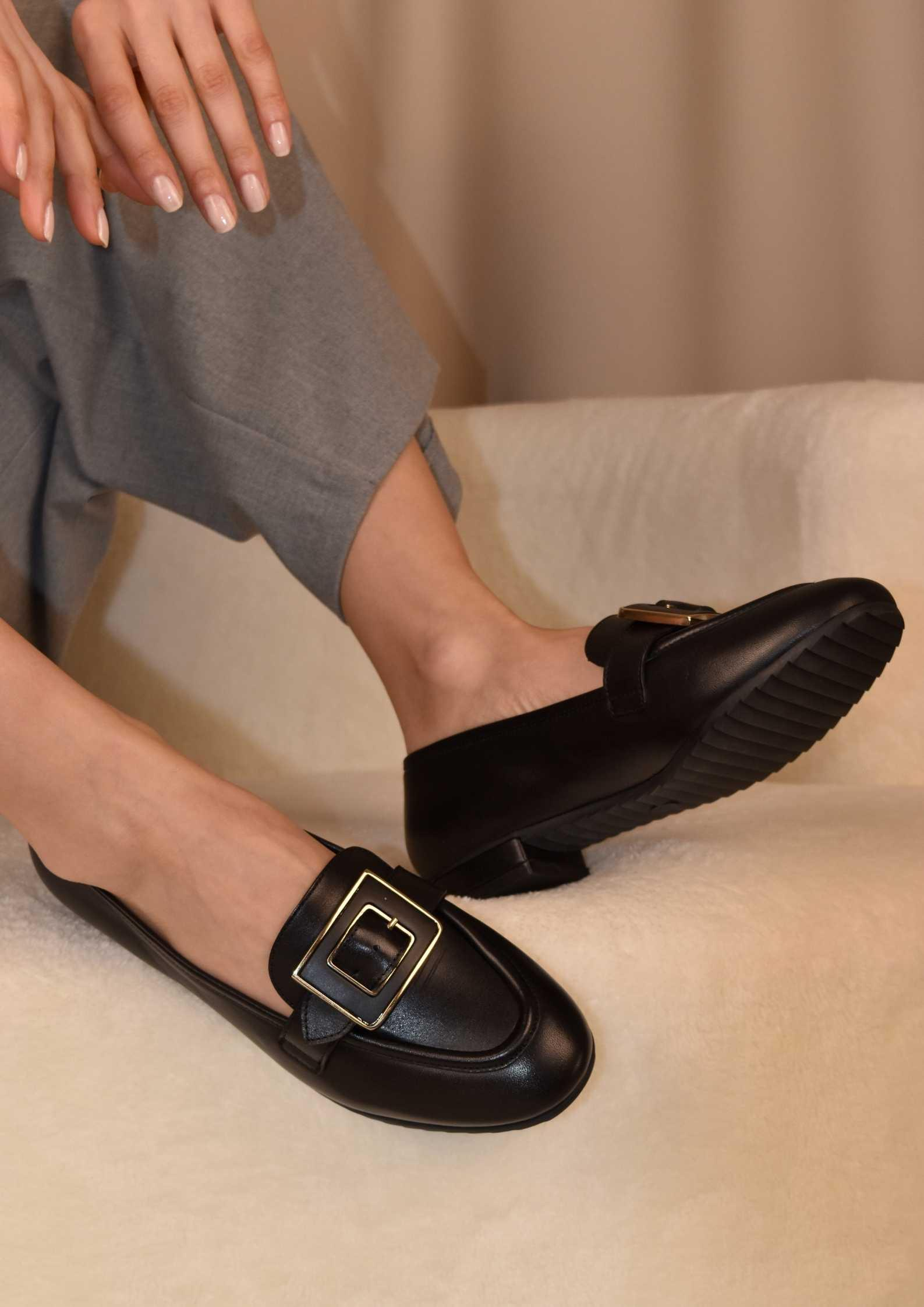  Sofia Siyah Deri Kadın Loafer