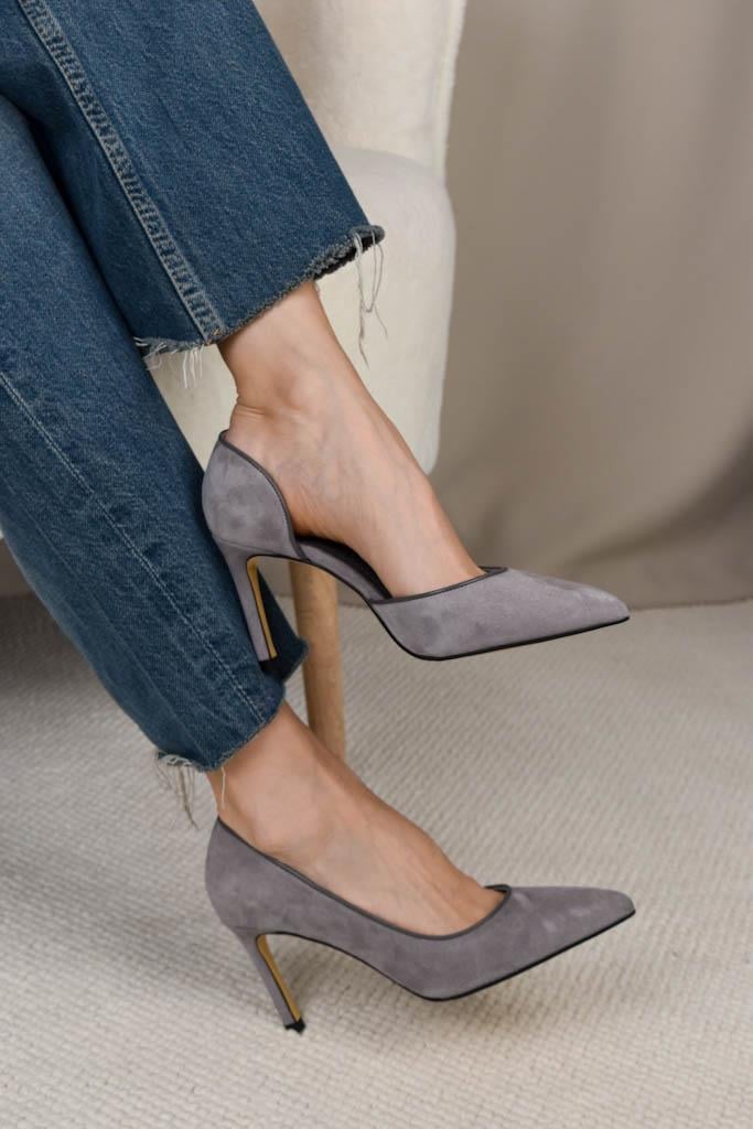 Adel Gri Süet Stiletto