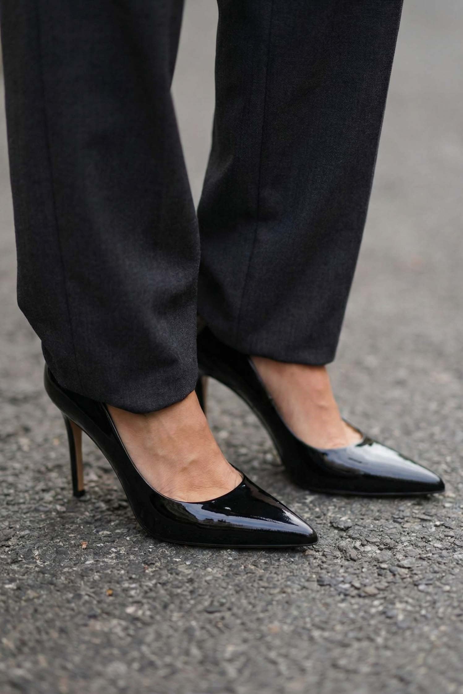 Chic Siyah Rugan Stiletto