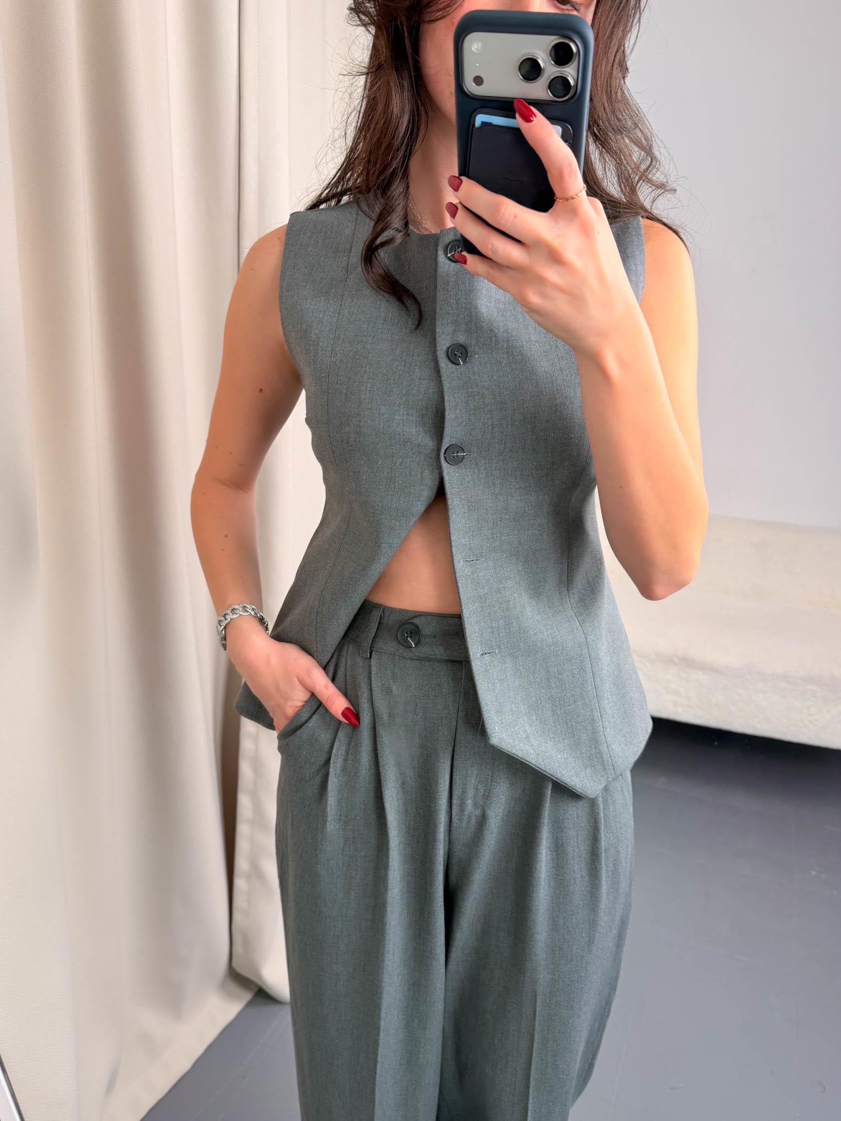 Gri Carine Kadın Yelek