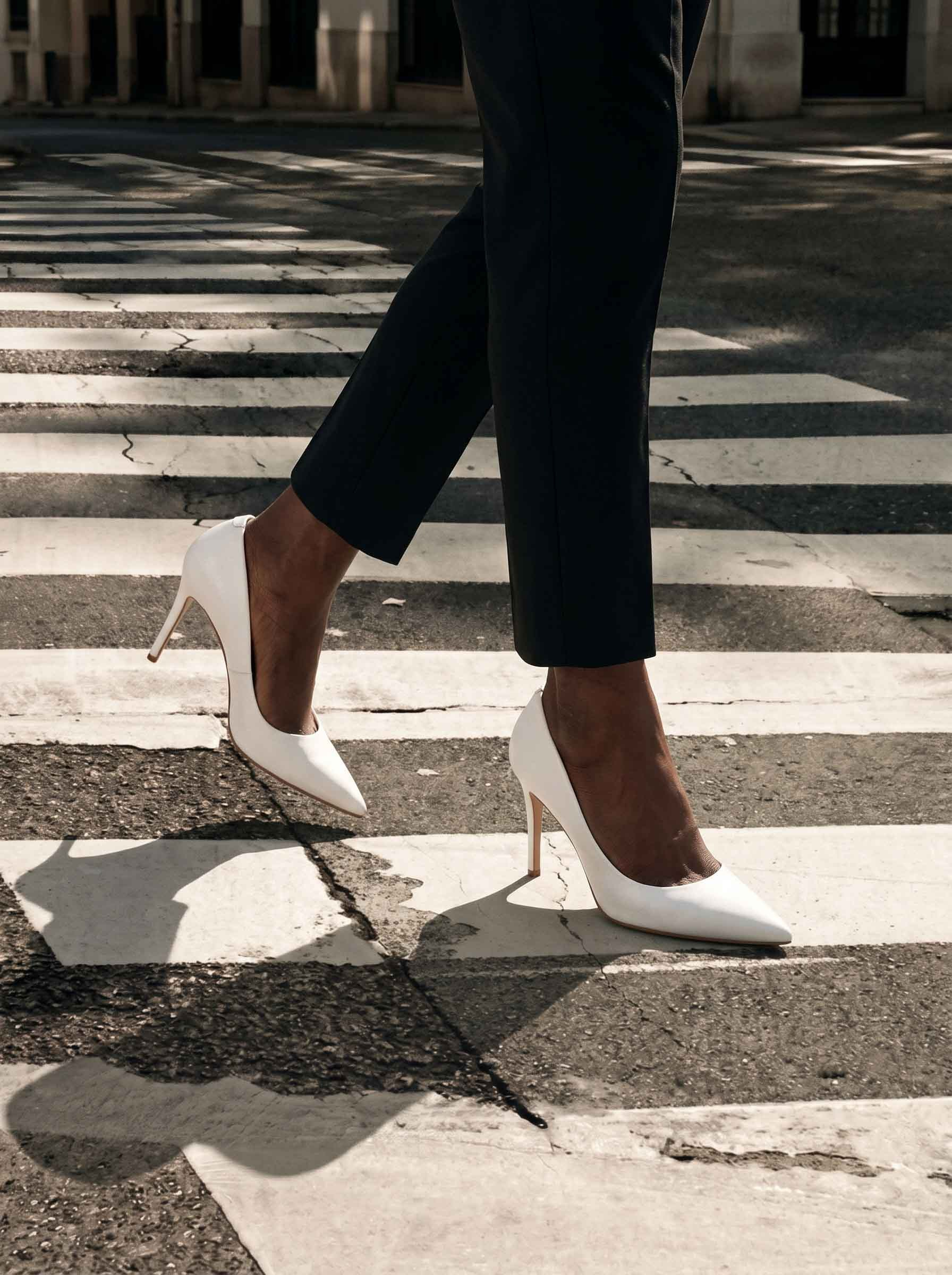 Icon Beyaz Deri Stiletto