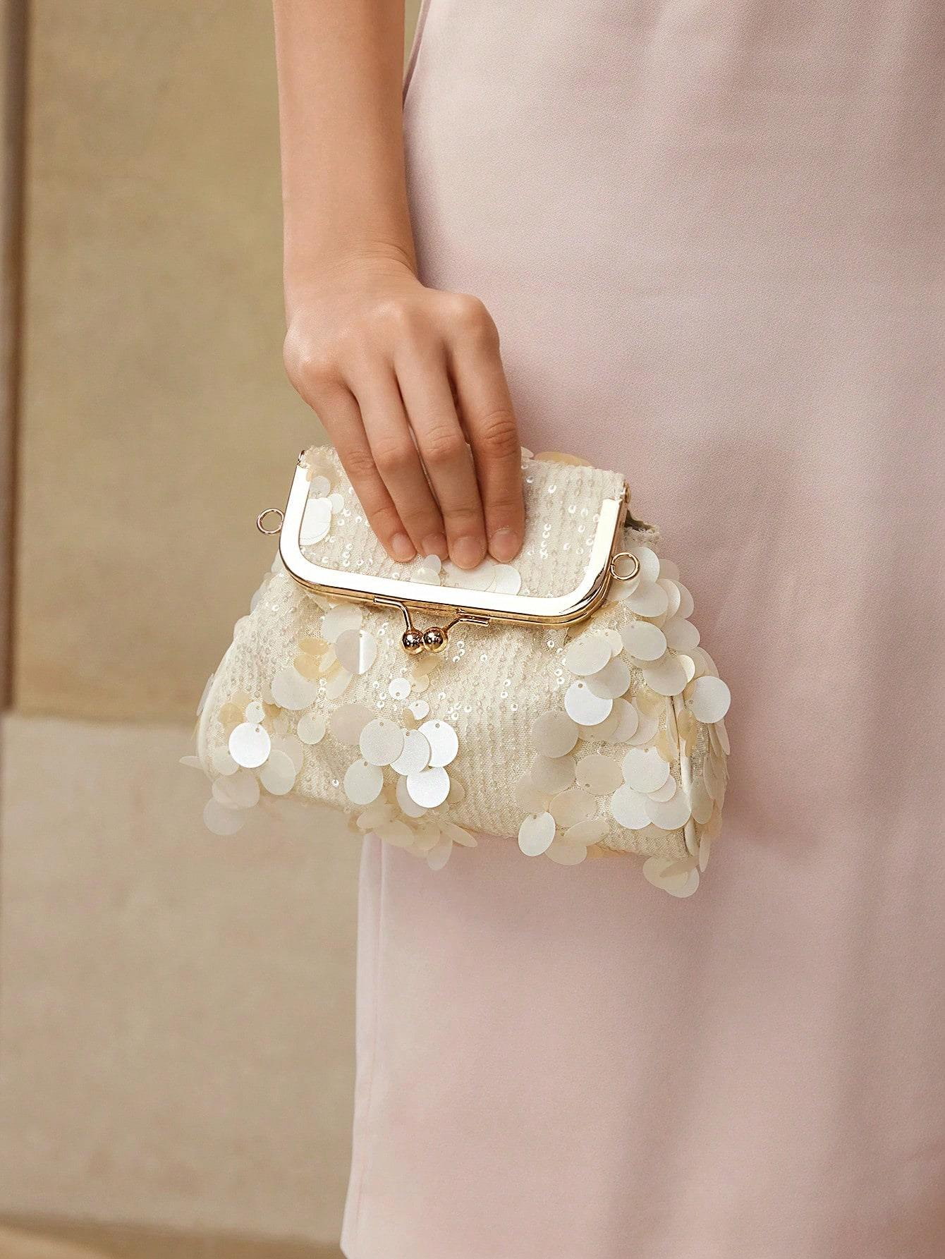 Kadın Ekru Pullu Clutch