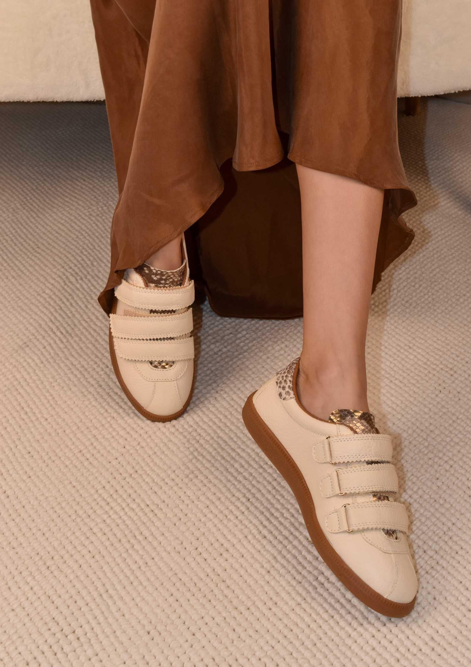 Mes Bej Deri Yılan Detaylı Kadın Sneaker