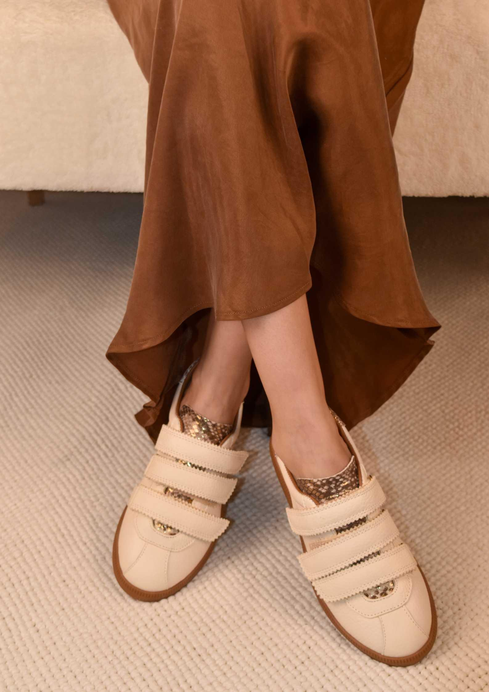 Mes Bej Deri Yılan Detaylı Kadın Sneaker