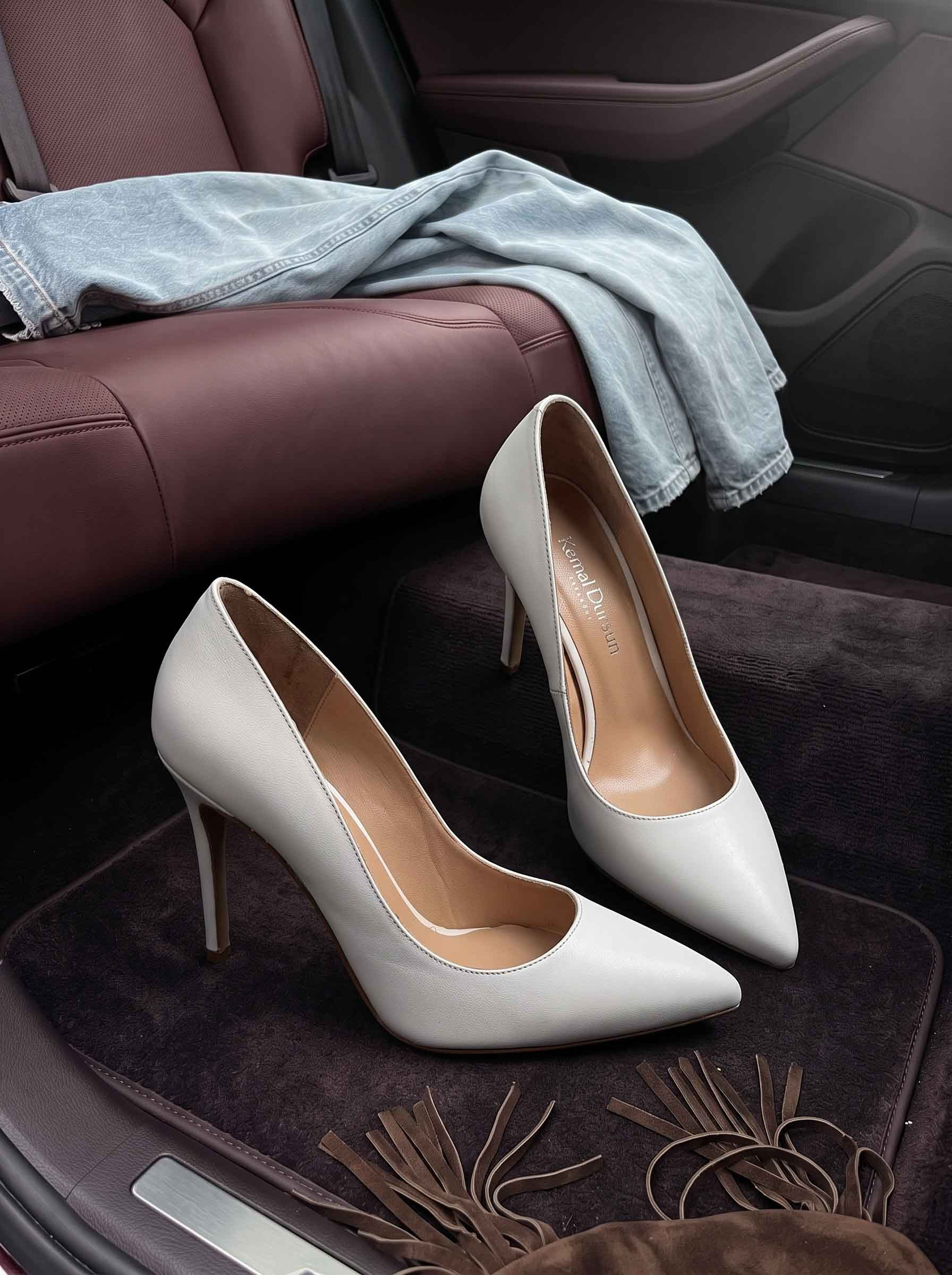Society Beyaz Deri Stiletto