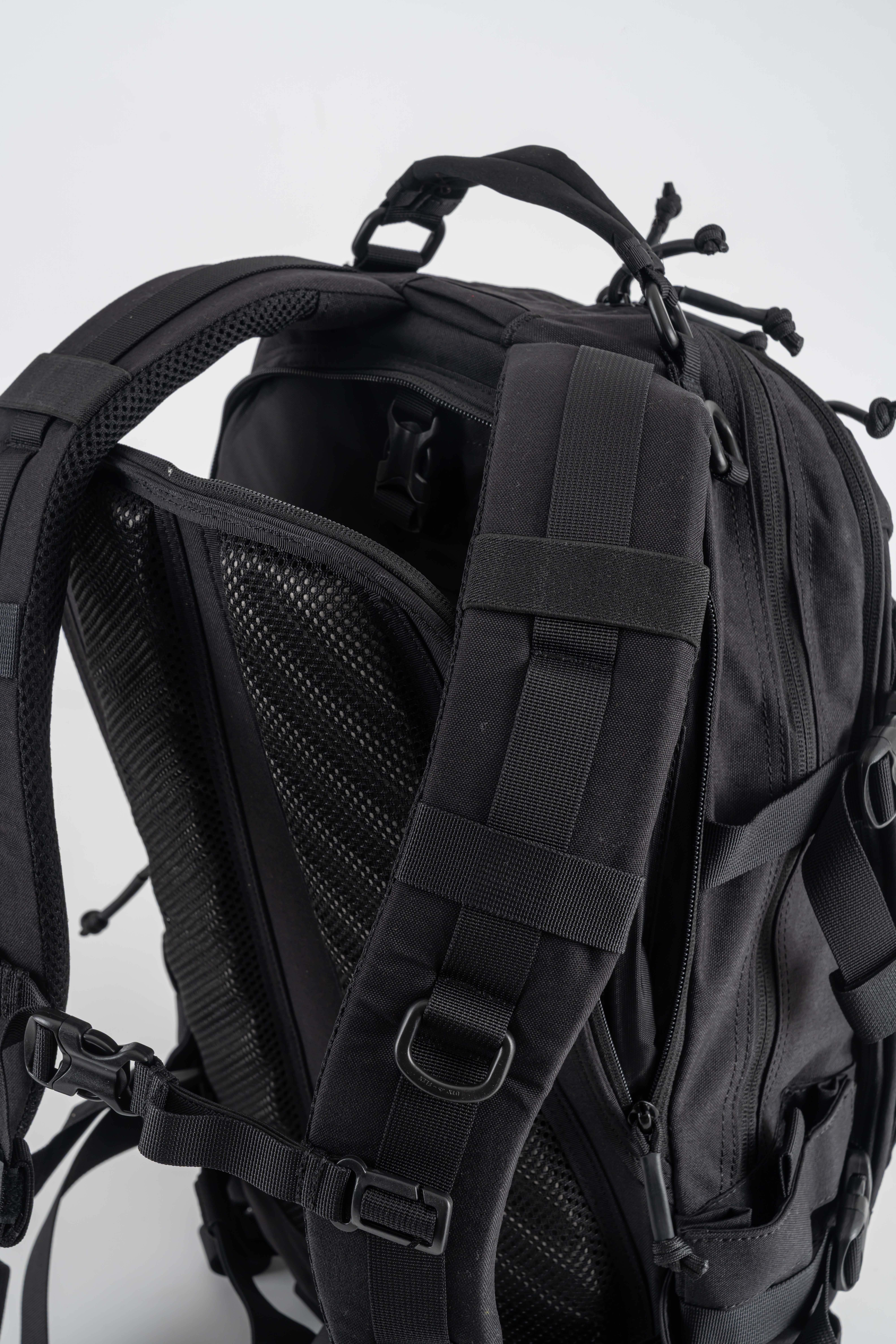 SIRT ÇANTASI LP-2066