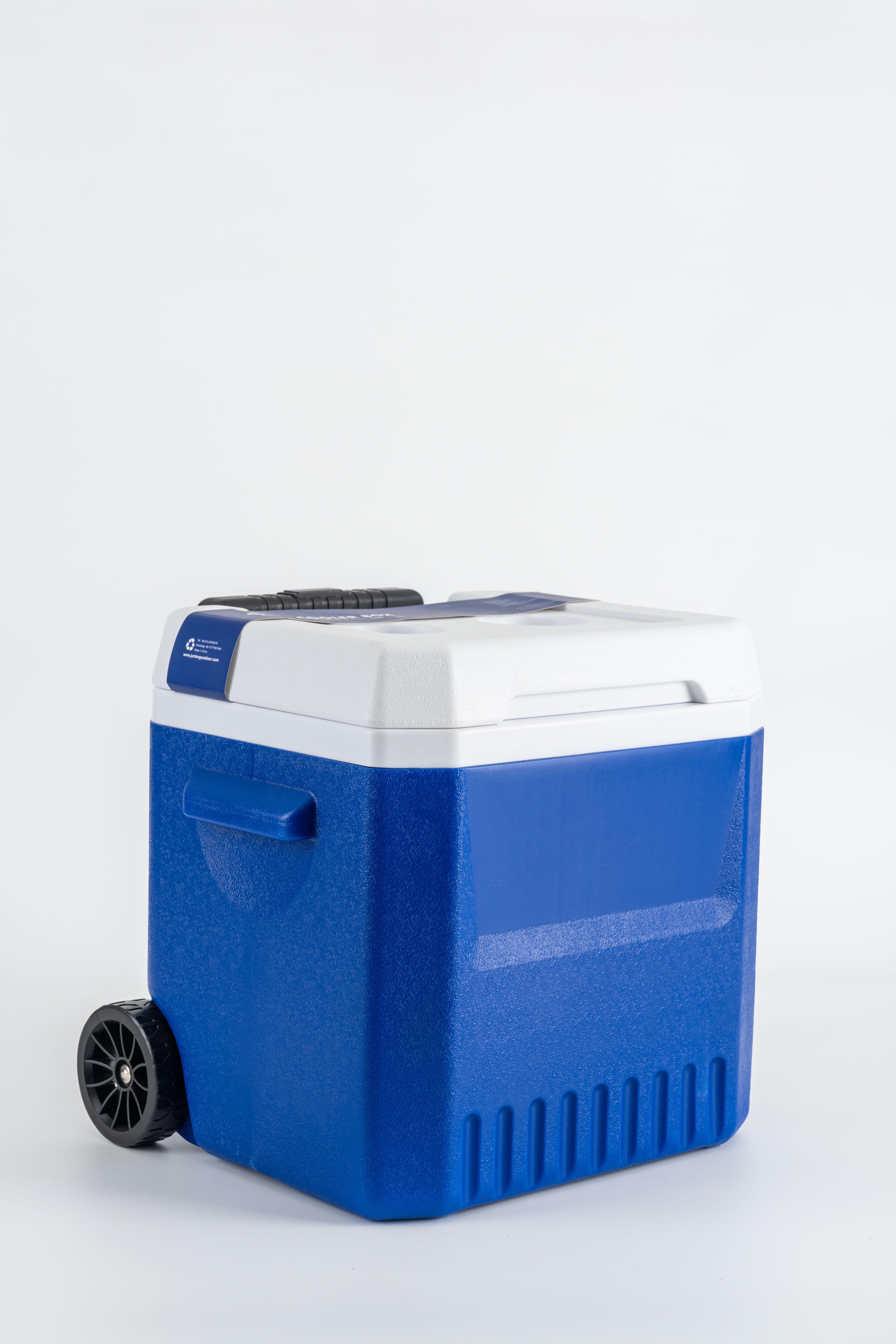 TERMOS TEKERLEKLİ 18LT - 013