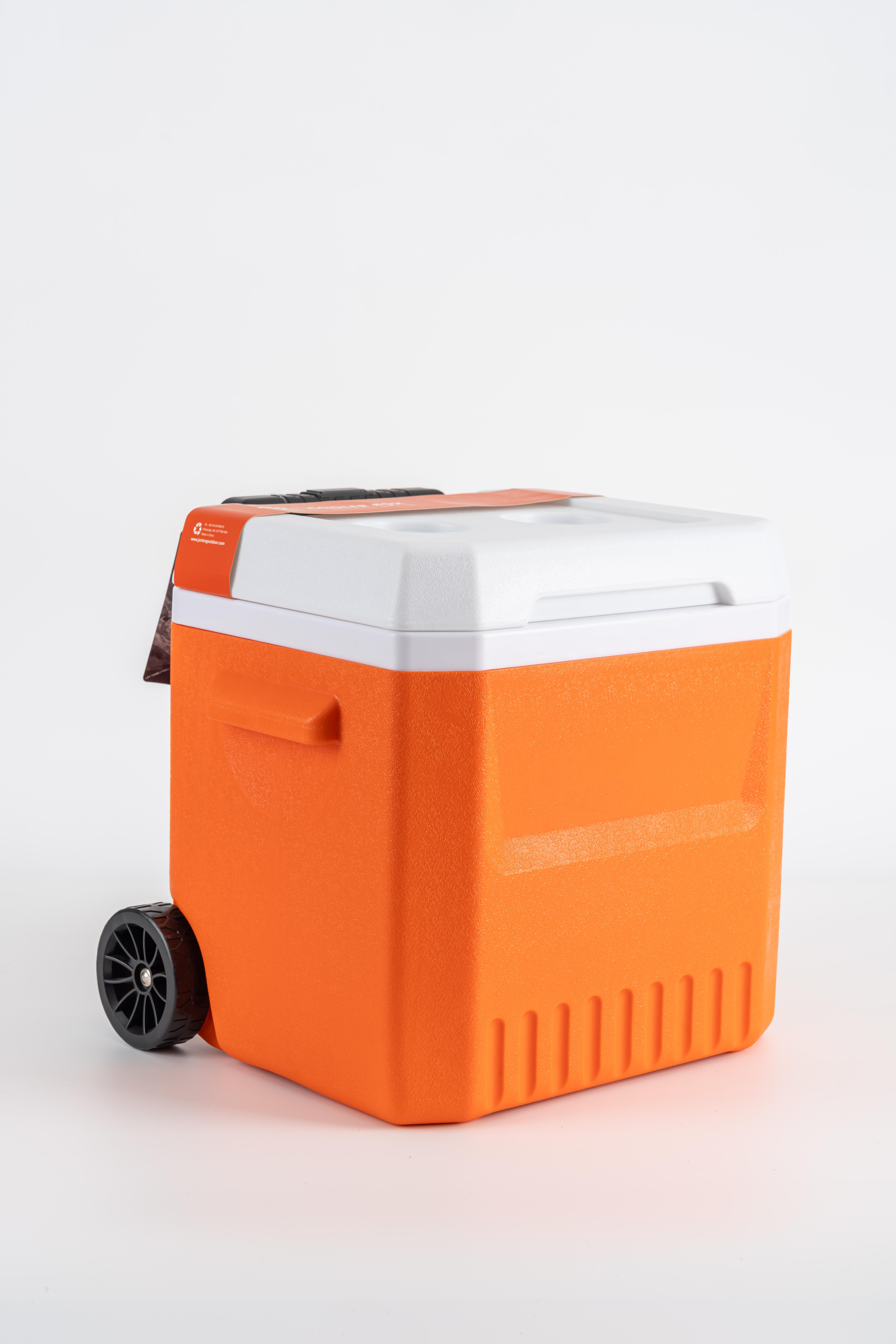 TERMOS TEKERLEKLİ 18LT - 013