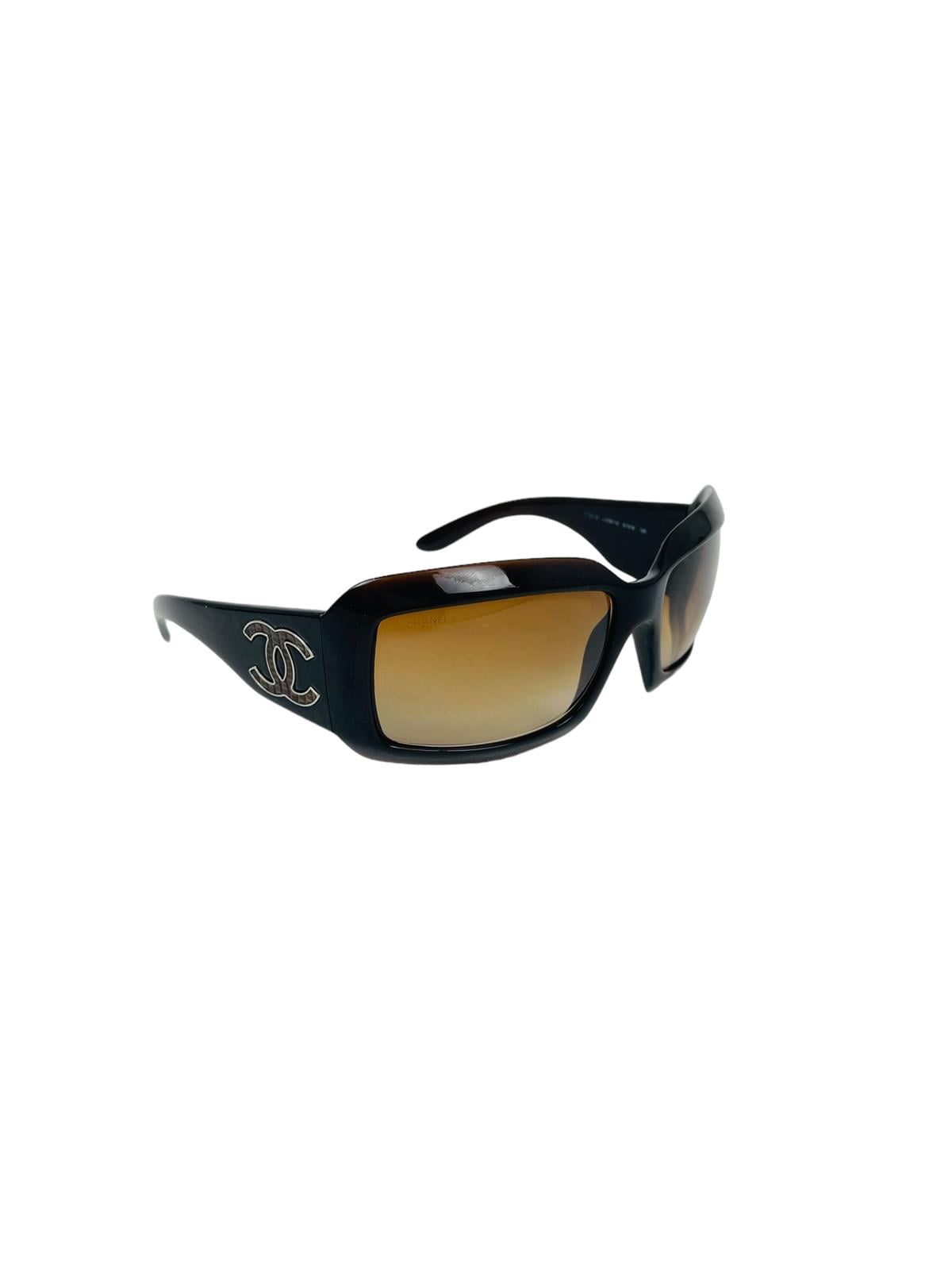  BROWN CC LOGO SUNGLASSES