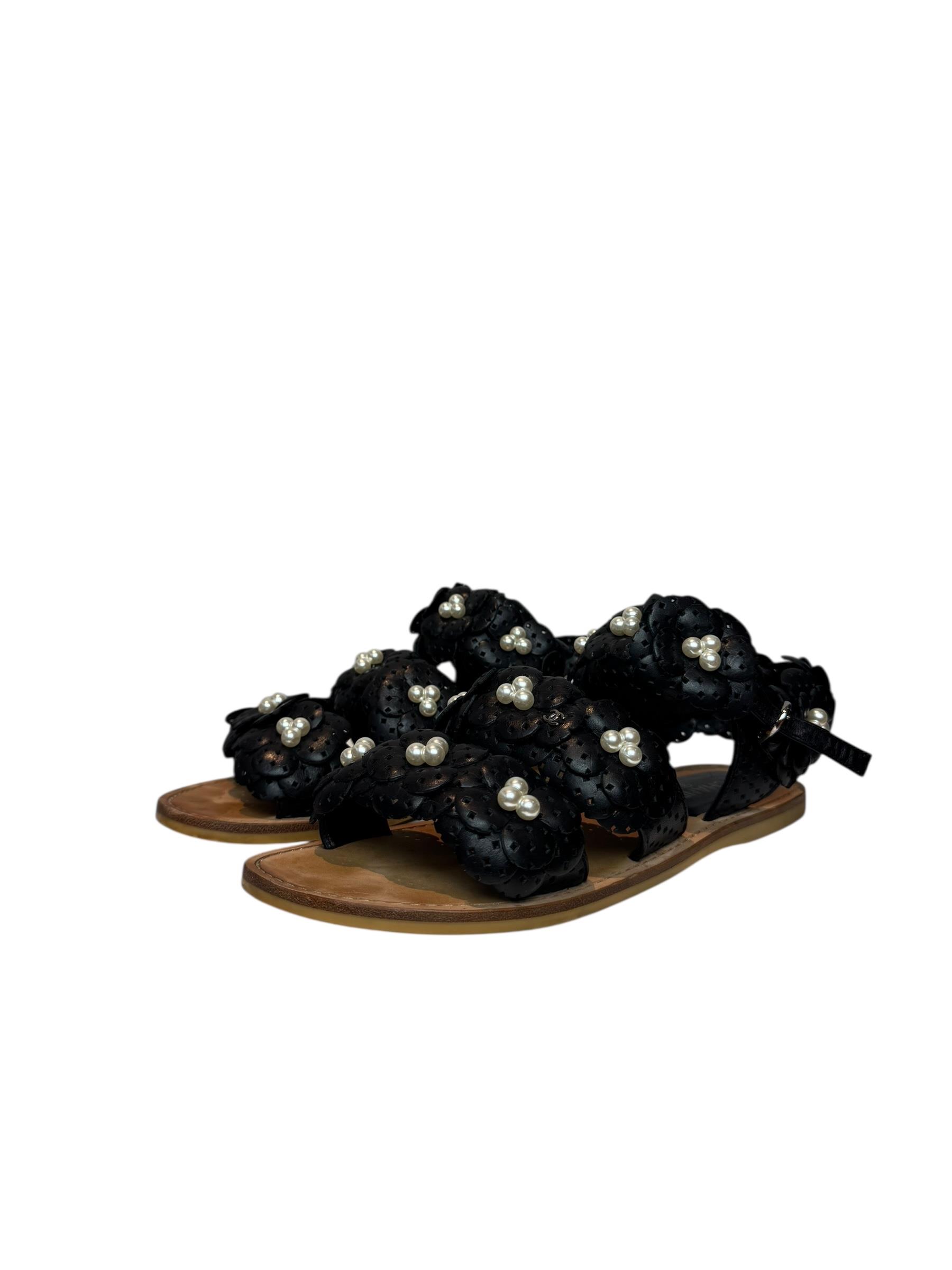  CHANEL BLACK CAMELIA LEATHER SANDALS