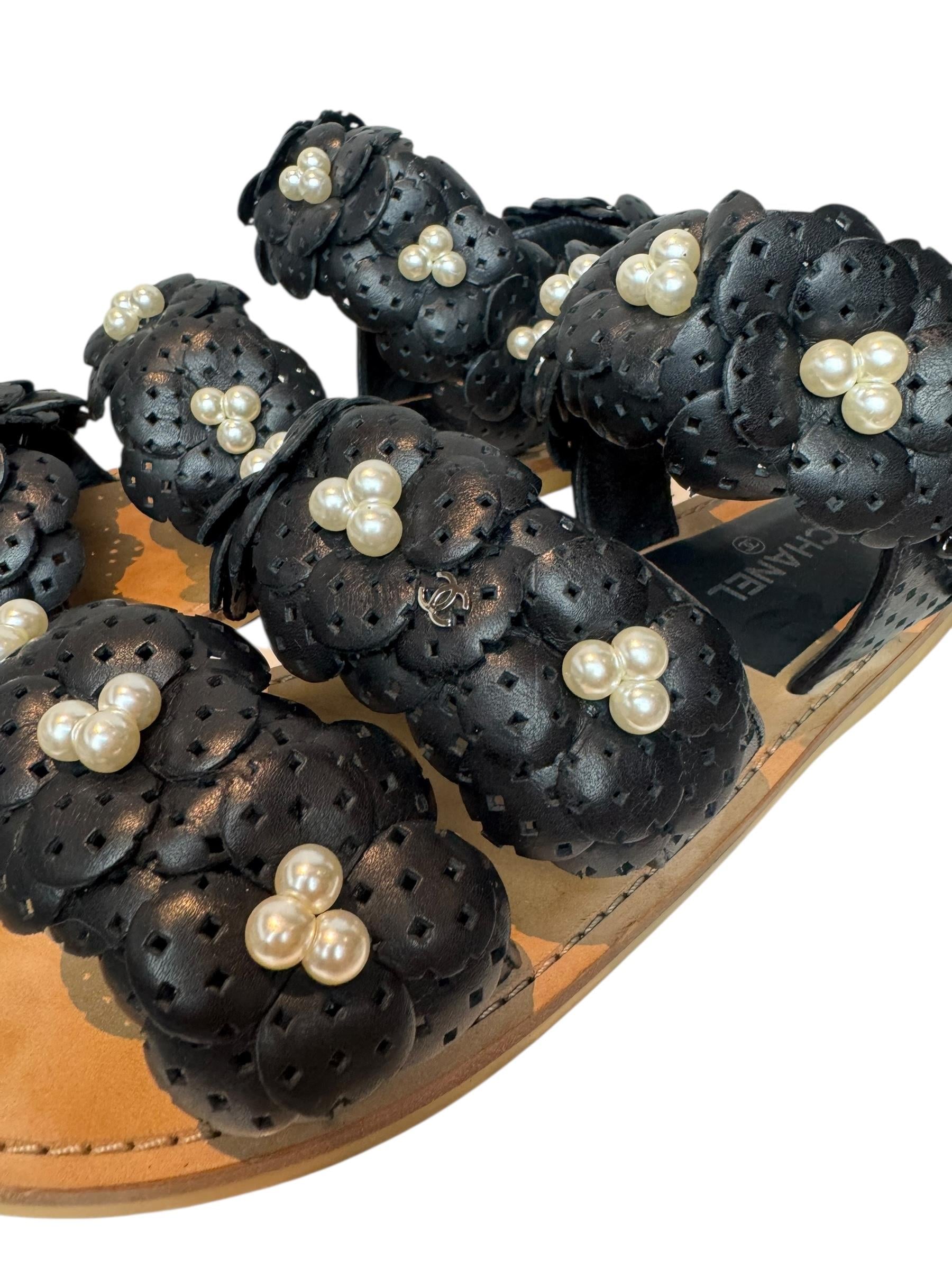  CHANEL BLACK CAMELIA LEATHER SANDALS