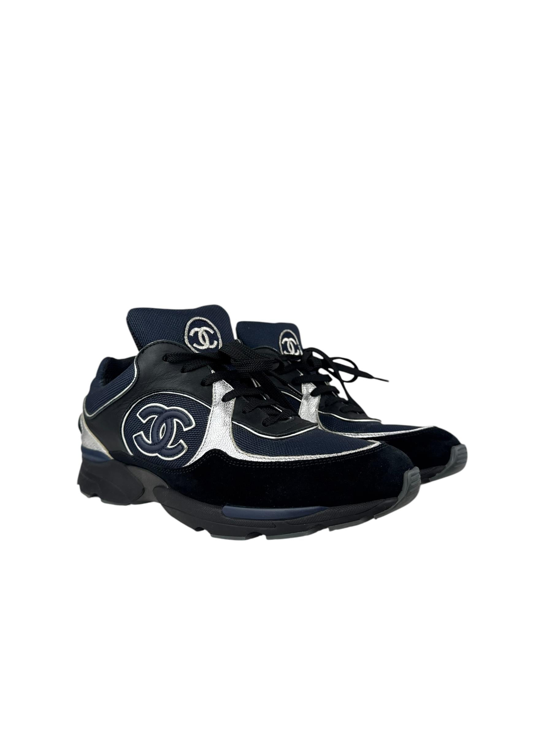  CHANEL BLACK NAVY CC CRUISE SNEAKERS