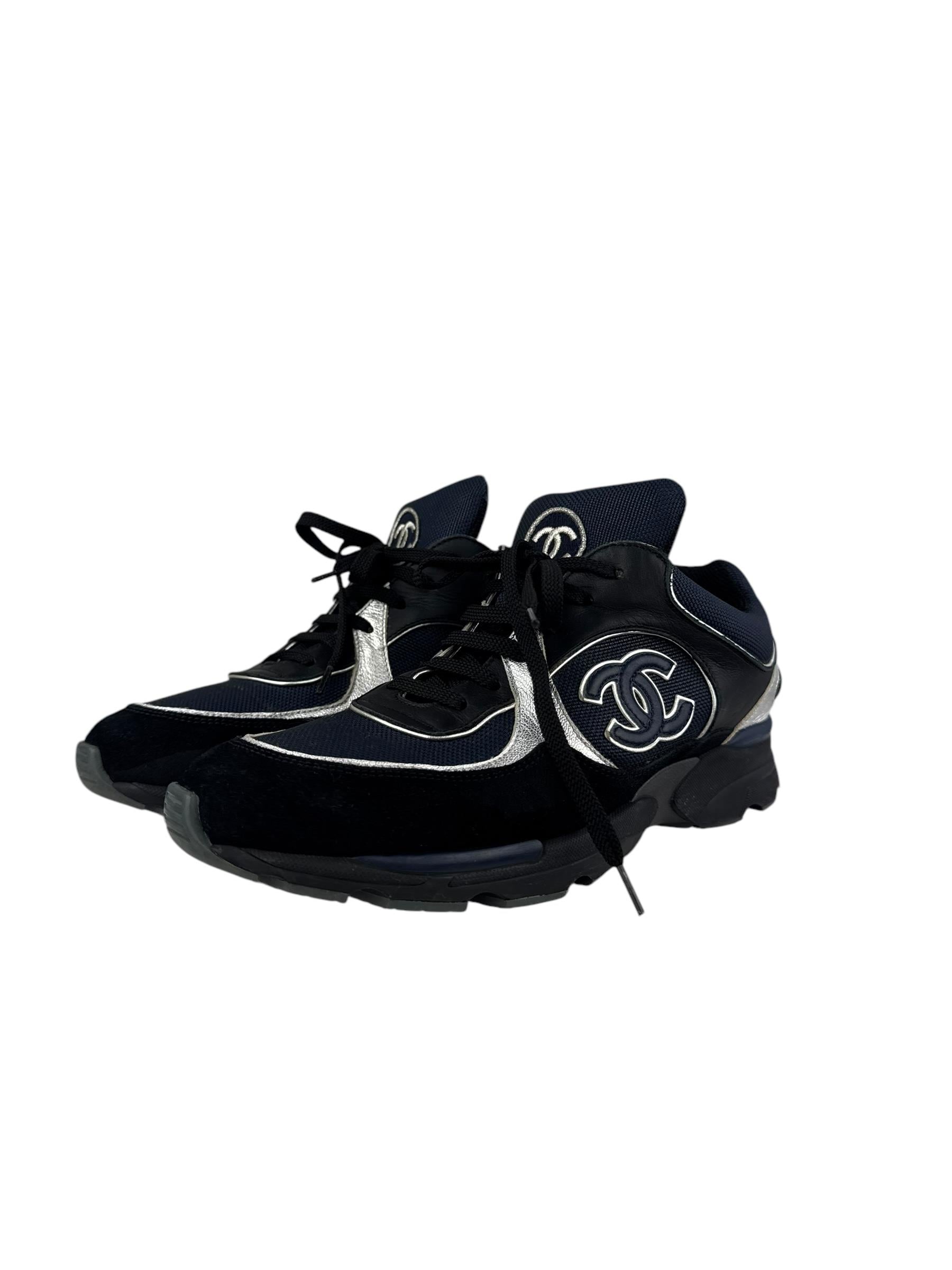  CHANEL BLACK NAVY CC CRUISE SNEAKERS